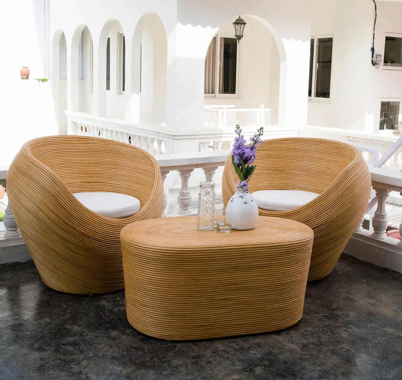 ZESTAW RATTANOWY TEGAL 3 JASNY OWALNY ( 2 FOTELE, STOLIK ) ZESTAW RATTANOWY TEGAL 3 JASNY OWALNY ( 2 FOTELE, STOLIK )