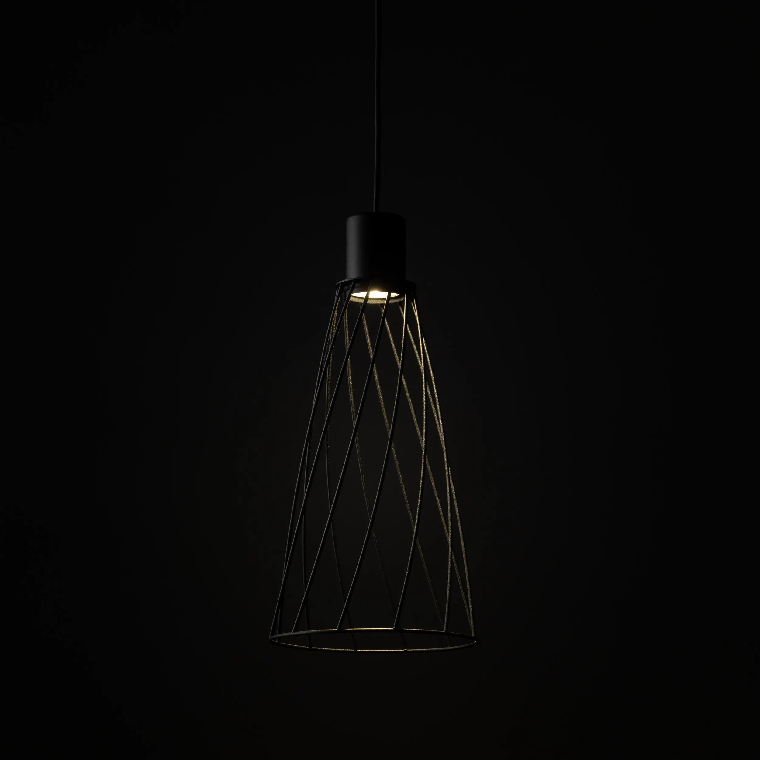 Lampa wisząca MODESTO czarna ażurowa 180x19cm - TK_10161