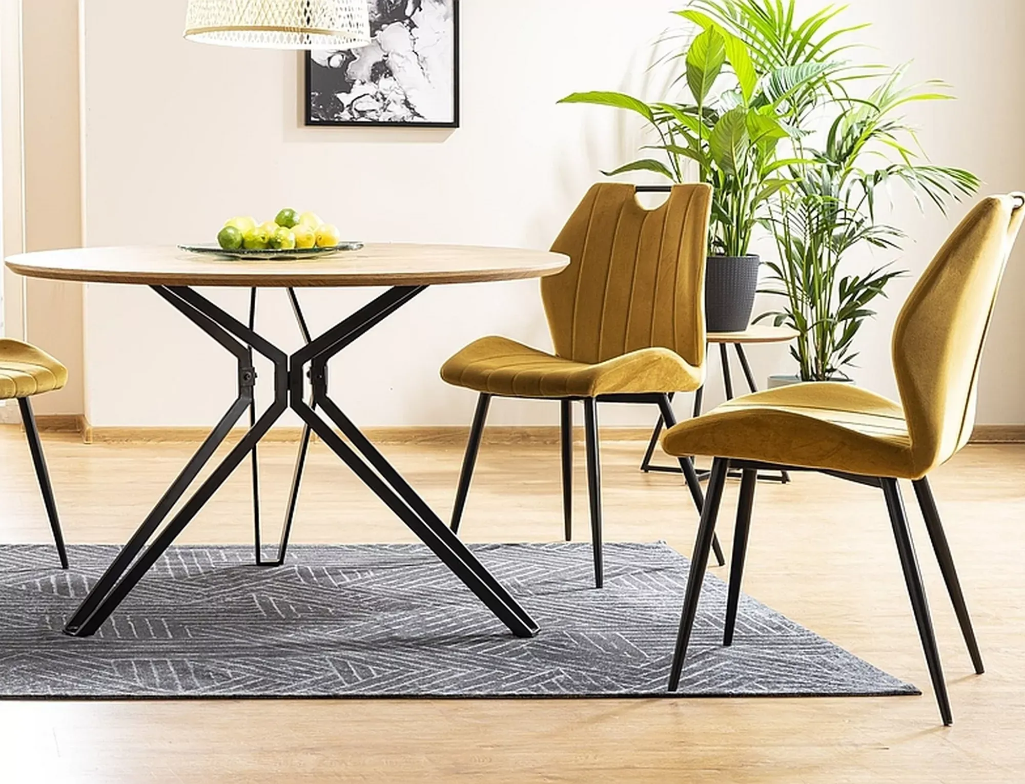 Krzesło tapicerowane ARCO VELVET Bluvel 68 curry czarny stelaż - ARCOVCCU