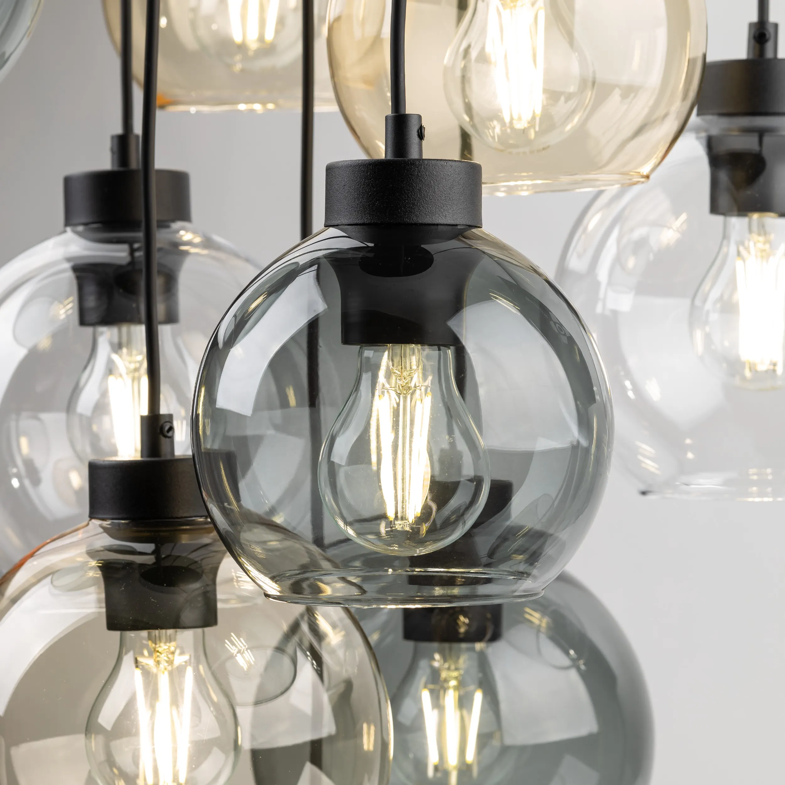Lampa wisząca CUBUS MIX czarna z wielokolorowymi bursztynowy szary transparentny szklanymi kloszami 140x58cm - TK_10247