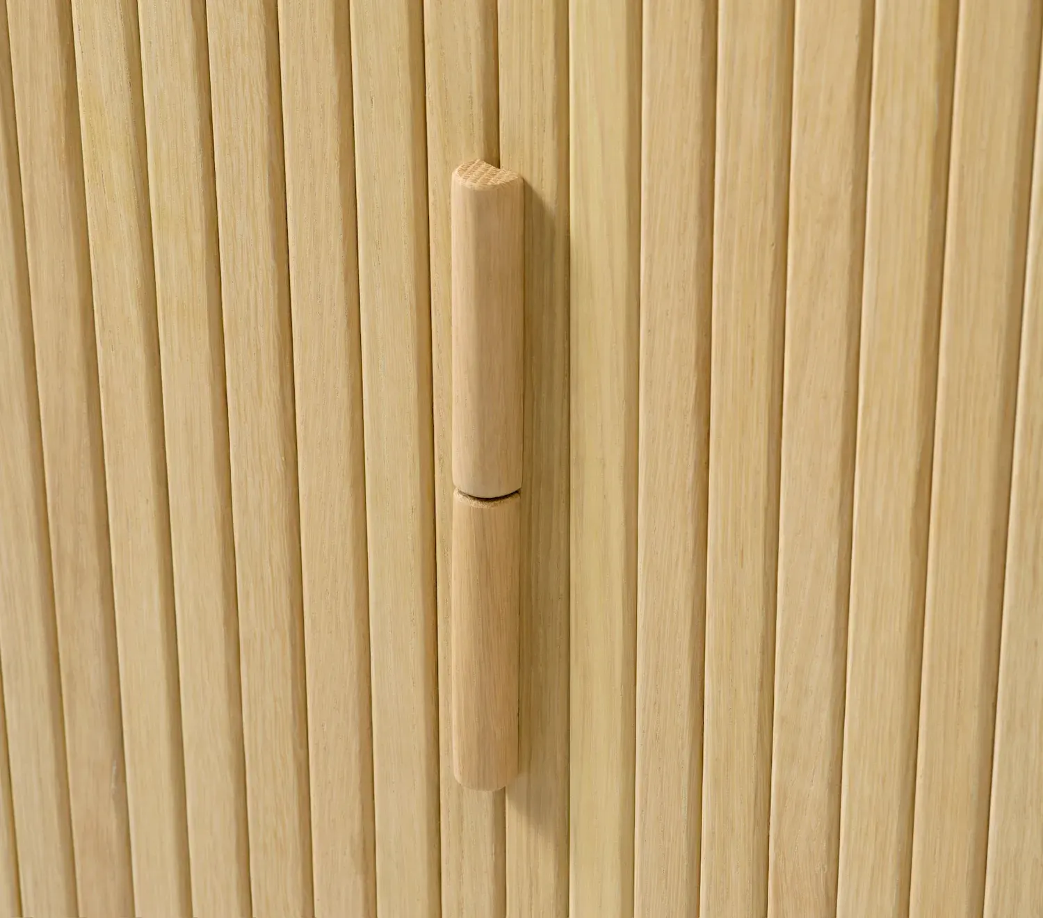 Komoda wysoka CAVO 2-drzwiowa ryflowana - dąb naturalny - UN_48952781