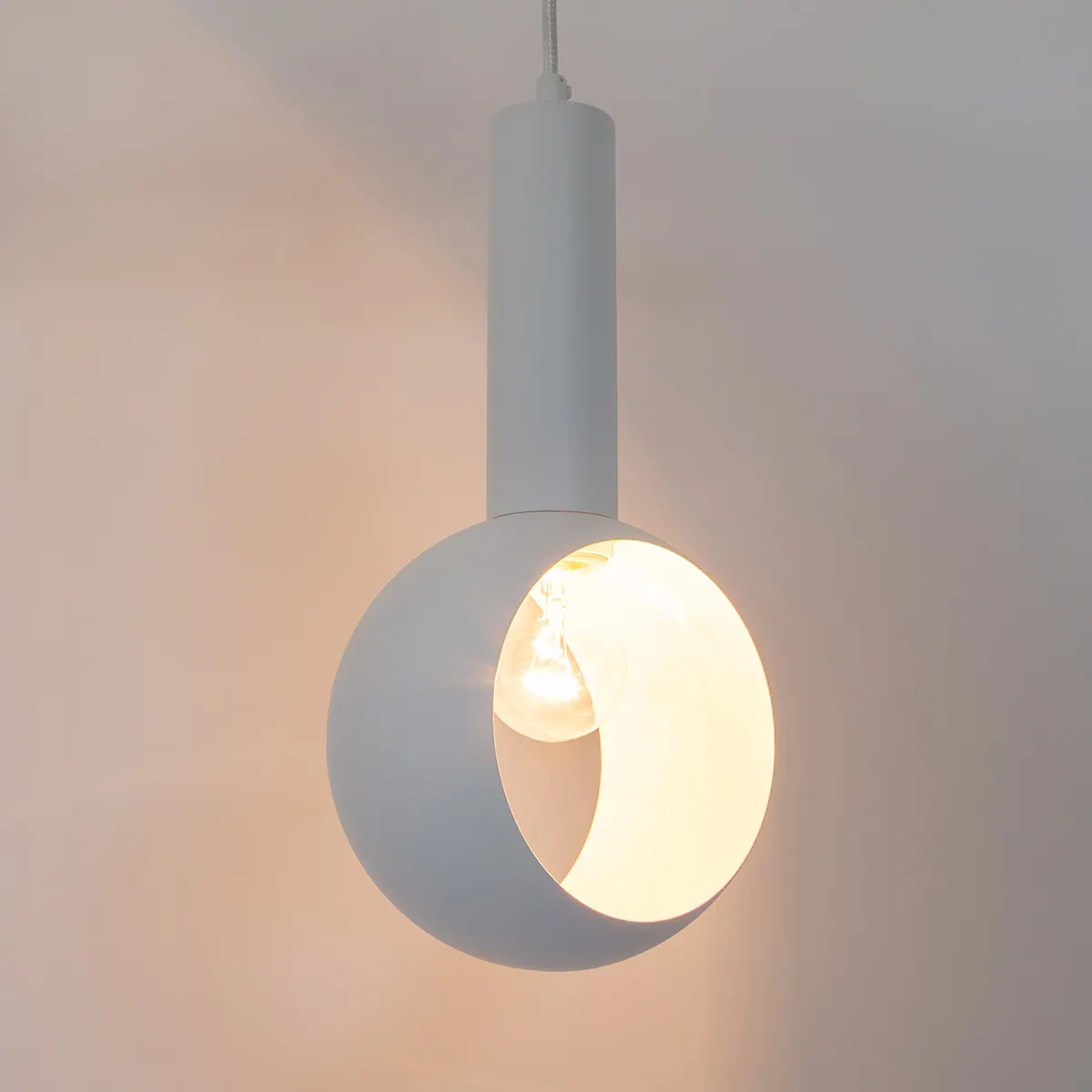 Lampa wisząca VITRUM biała — zdjęcie 2