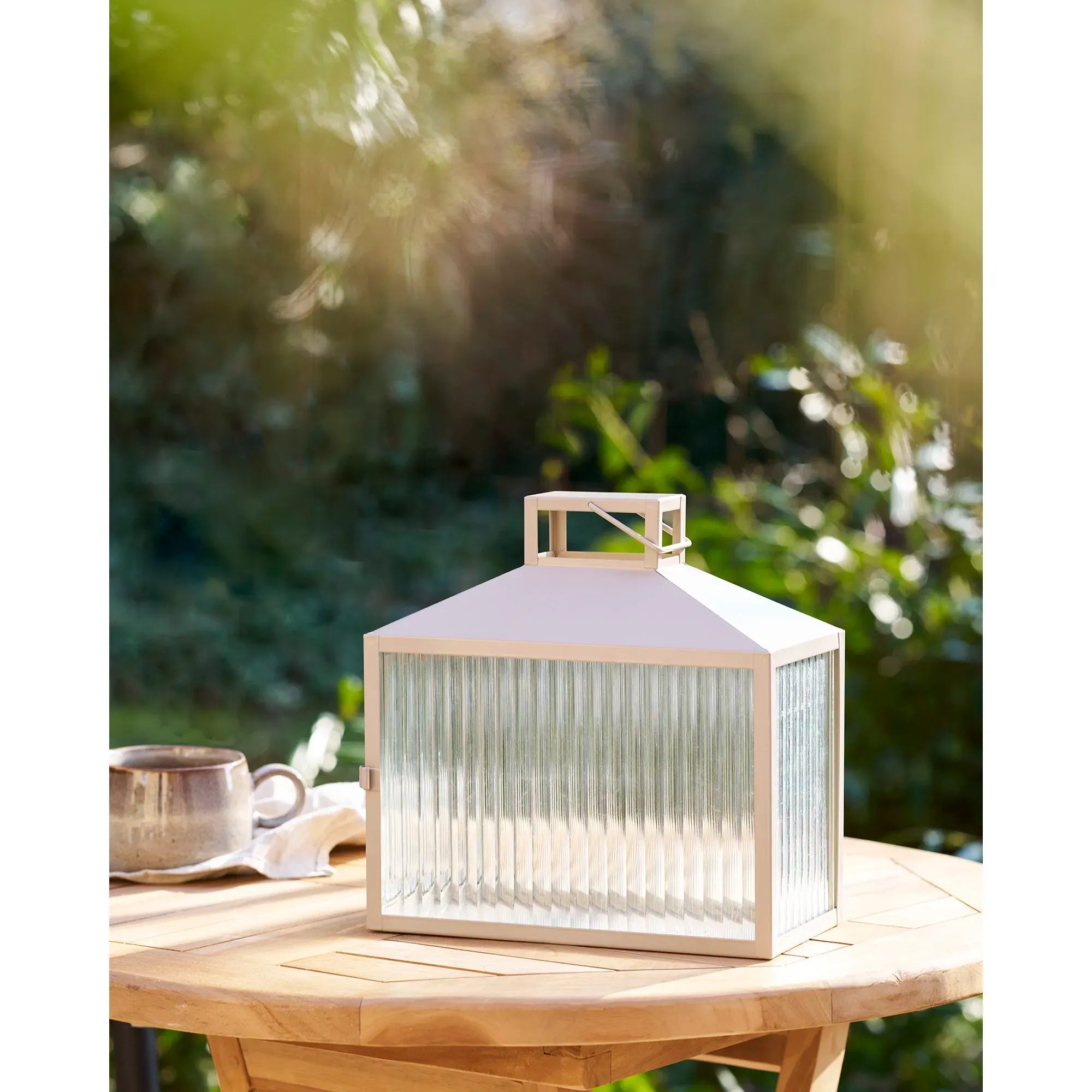 Latarnia LUCCA metal szkło szer.13 cm wys. 26,5 cm beżowa - 6407530