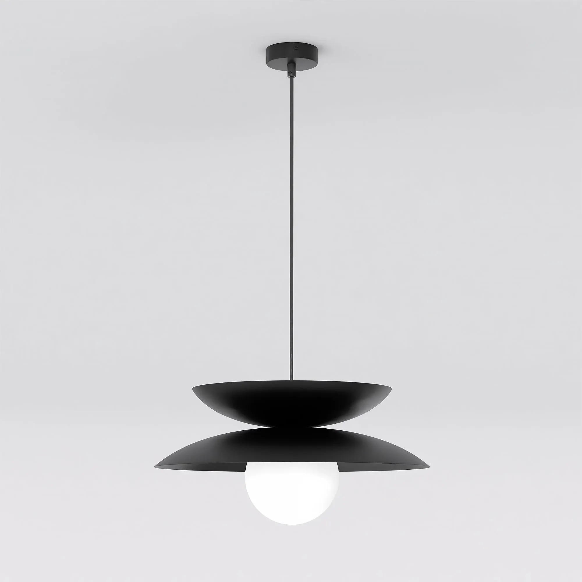 lampa wisząca, metalowa, czarna, kula, dodatkowe oświetlenie