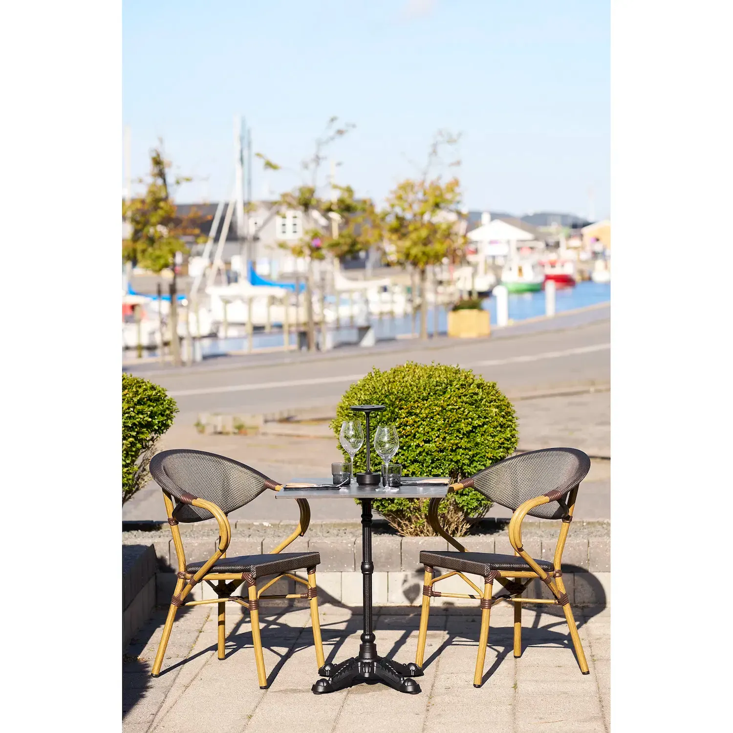 Stolik kawowy BISTRO 60x60 czarny efekt marmuru - 7501182