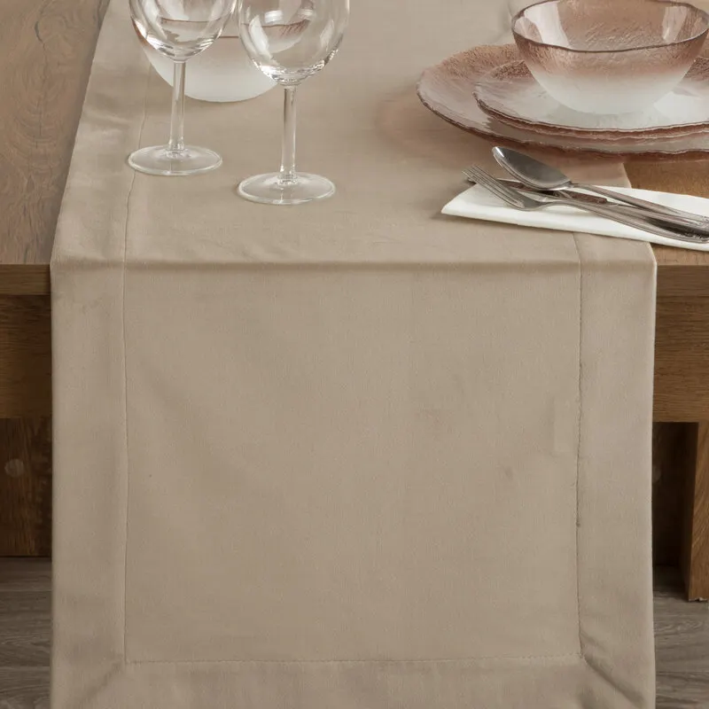 OBRUS MELINDA 40 X 140 CM BEŻOWY OBRUS MELINDA 40 X 140 CM BEŻOWY