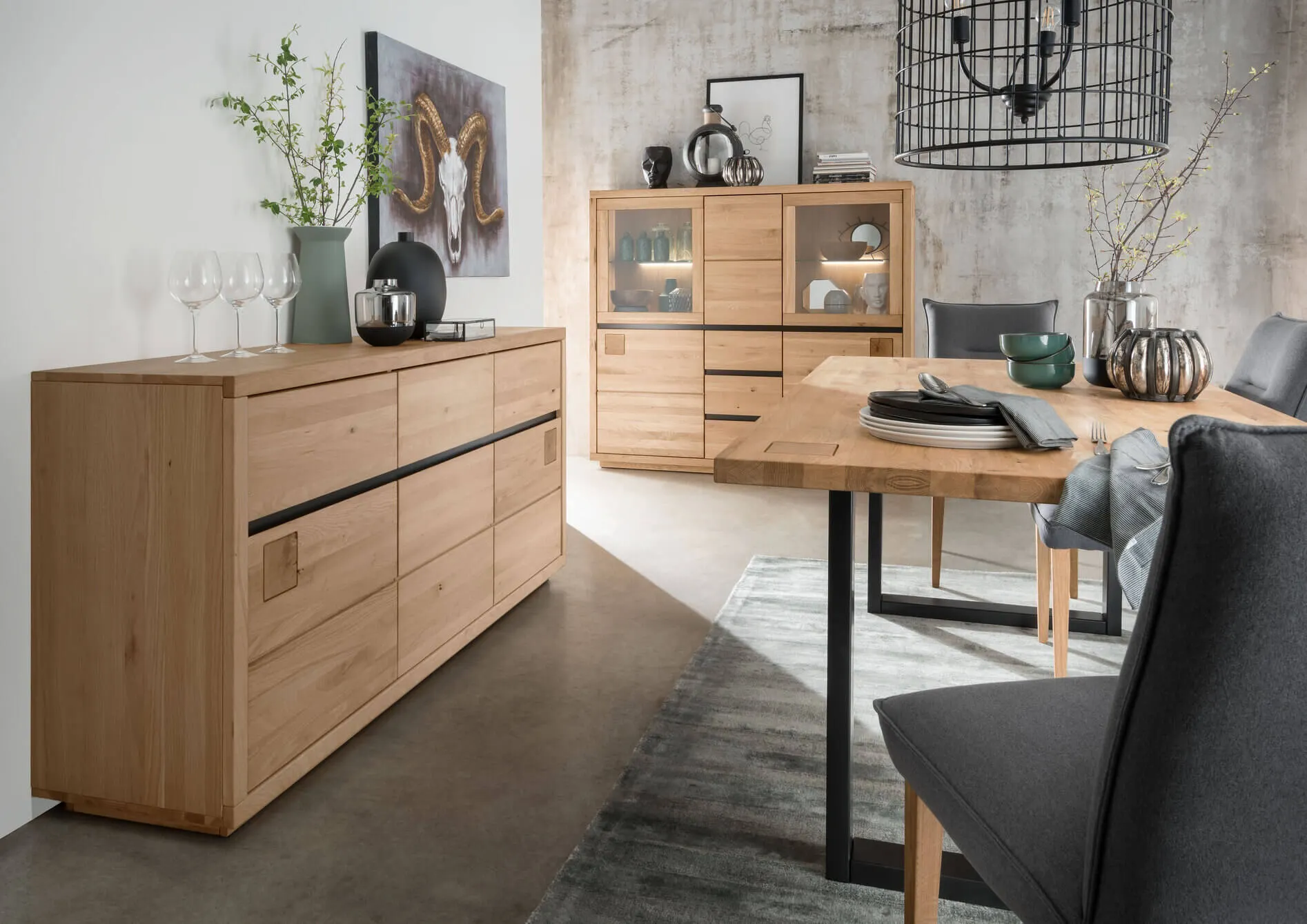 Komoda dębowa HALLOW 175x85 z 3 szufladami i 3 szafkami - GK_1031595801