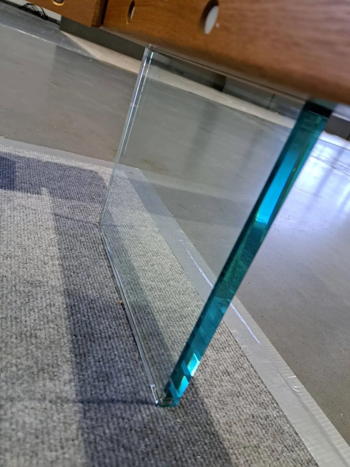 Łóżko dębowe tapicerowane WONDER 140x200 lewitujące - GK_105575111