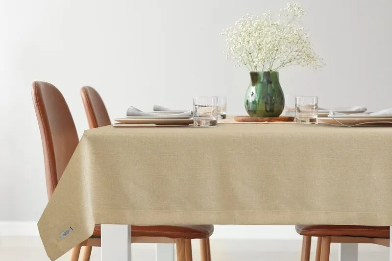 OBRUS STELLA 1 140 X 220 CM ZŁOTY - EU_390388