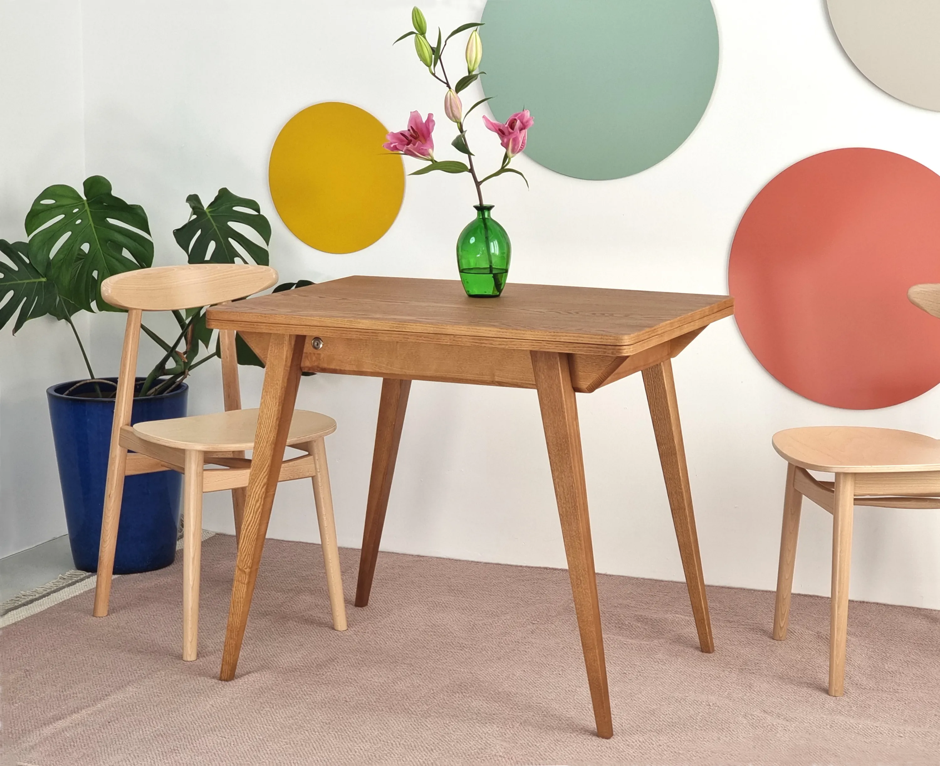 Stół drewniany rozkładany ENVELOPE 60x95-130cm czarny jesion naturalny - NRGBTE_ASH_BLACK