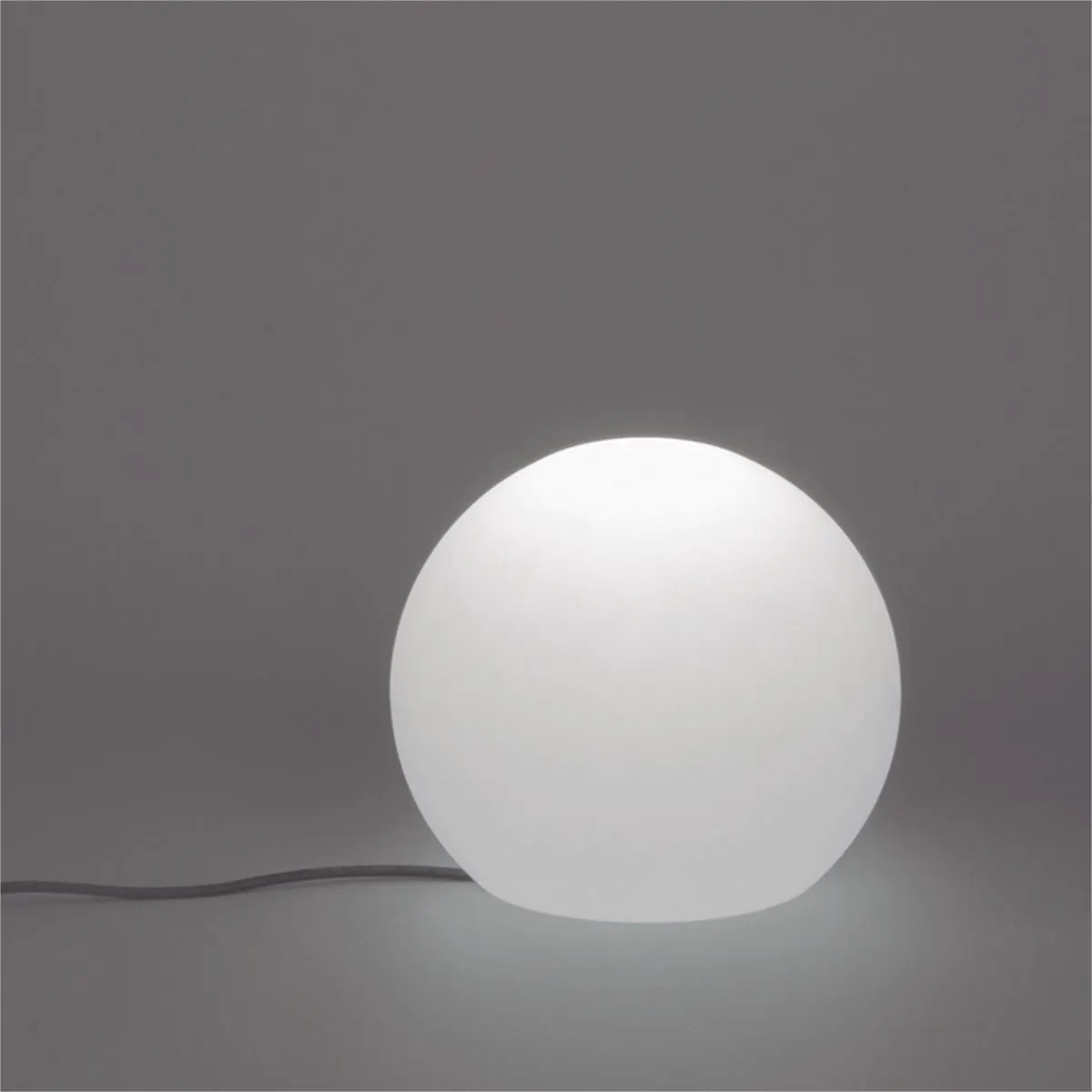 lampa, lampka, oswietlenie, kula, biale światlo