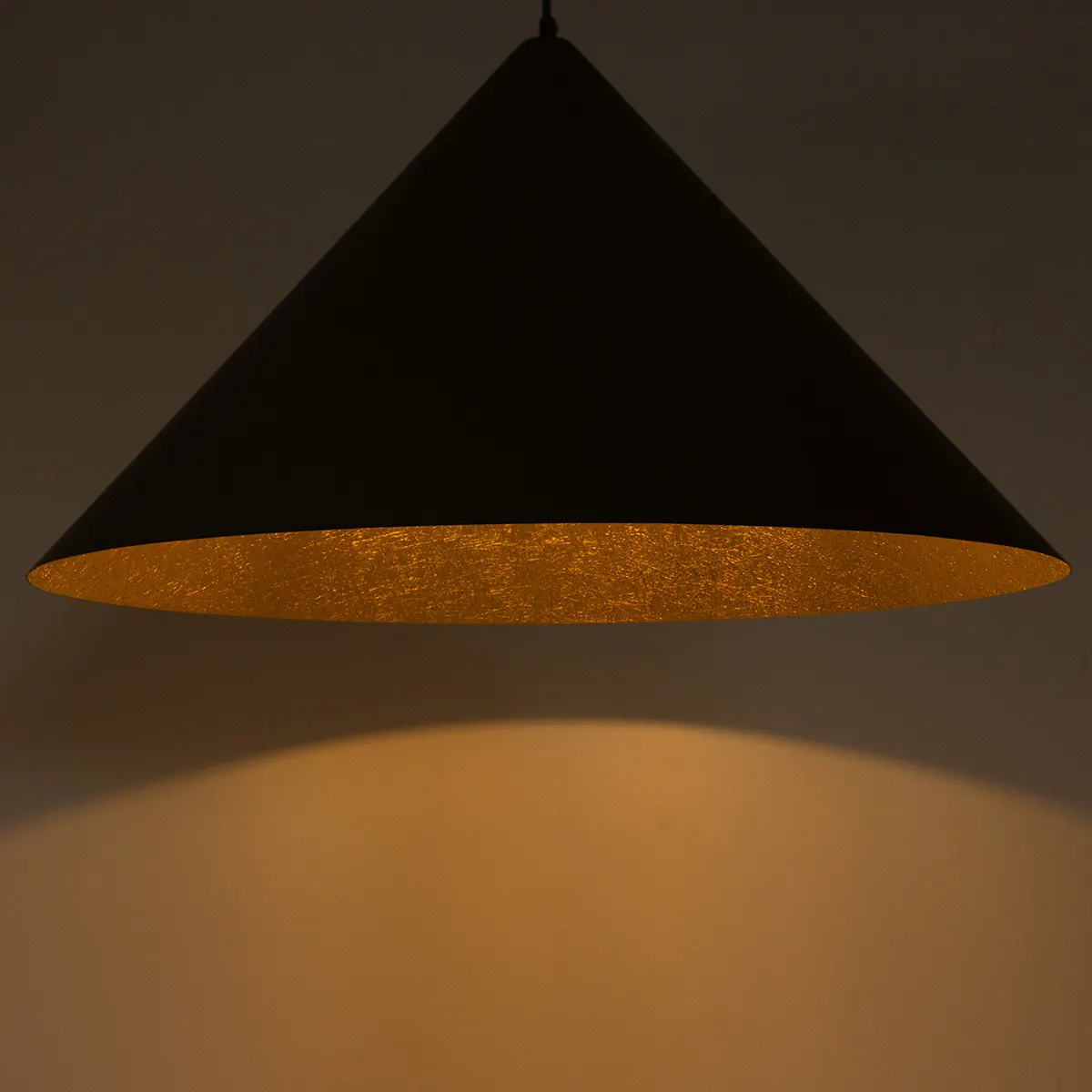 Lampa wisząca VESUVIO M czarno-złota - SI_41037