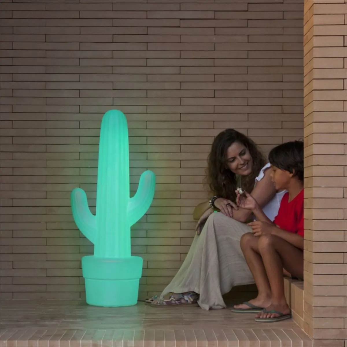 lampa LED, kaktus, lampka, dekoracja, duża zielona