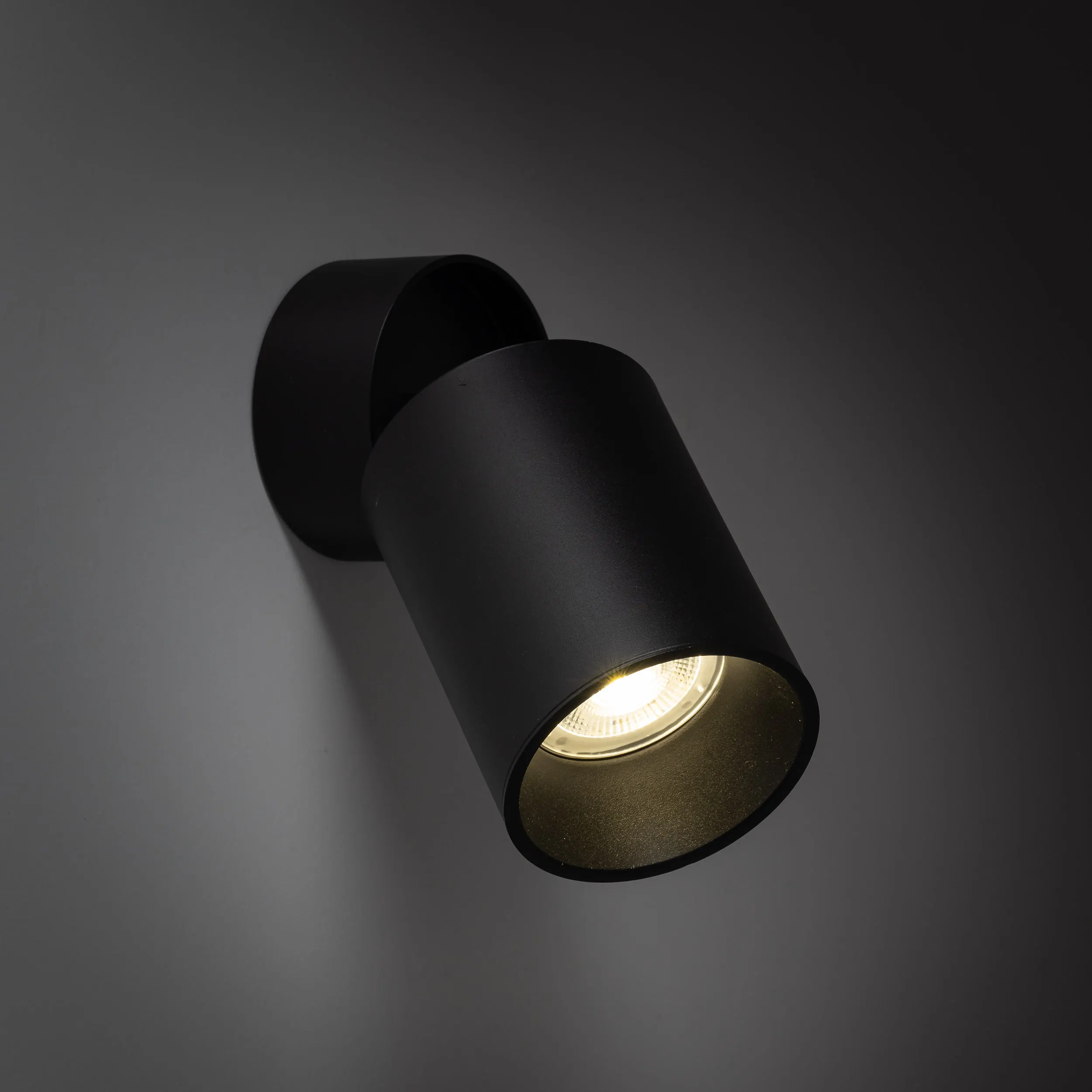 Kinkiet TOP czarny regulowany 17x7cm - TK_5372