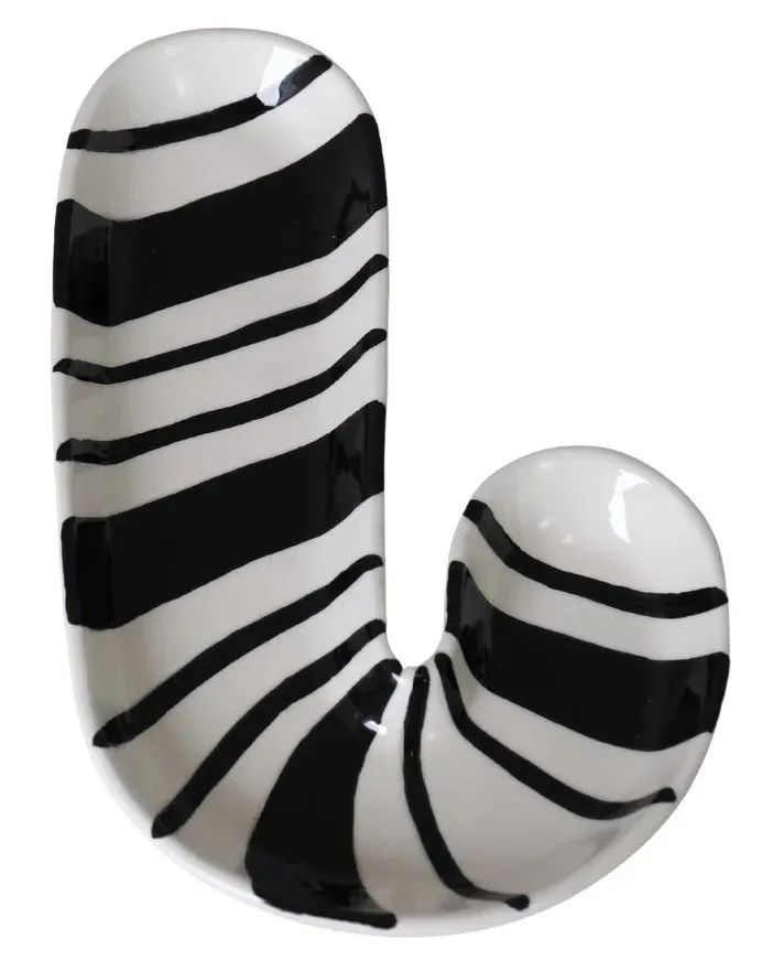 Talerz ceramiczny LASKA CUKROWA W PASKI biały czarny Talerz ceramiczny LASKA CUKROWA W PASKI biały czarny