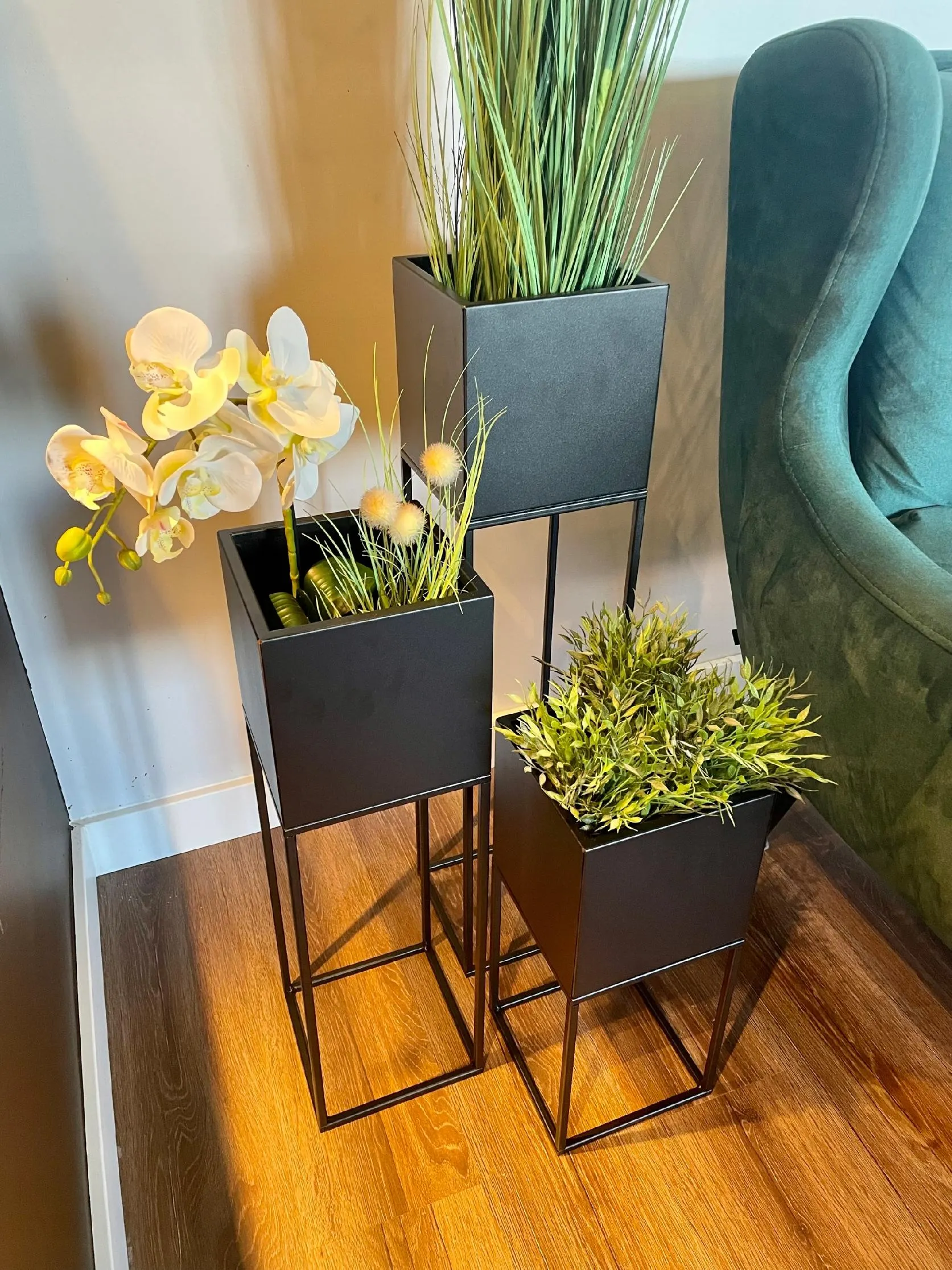 DONICZKA-osłonka na donice metalowa LORIENT L czarna - LD_TZ000063