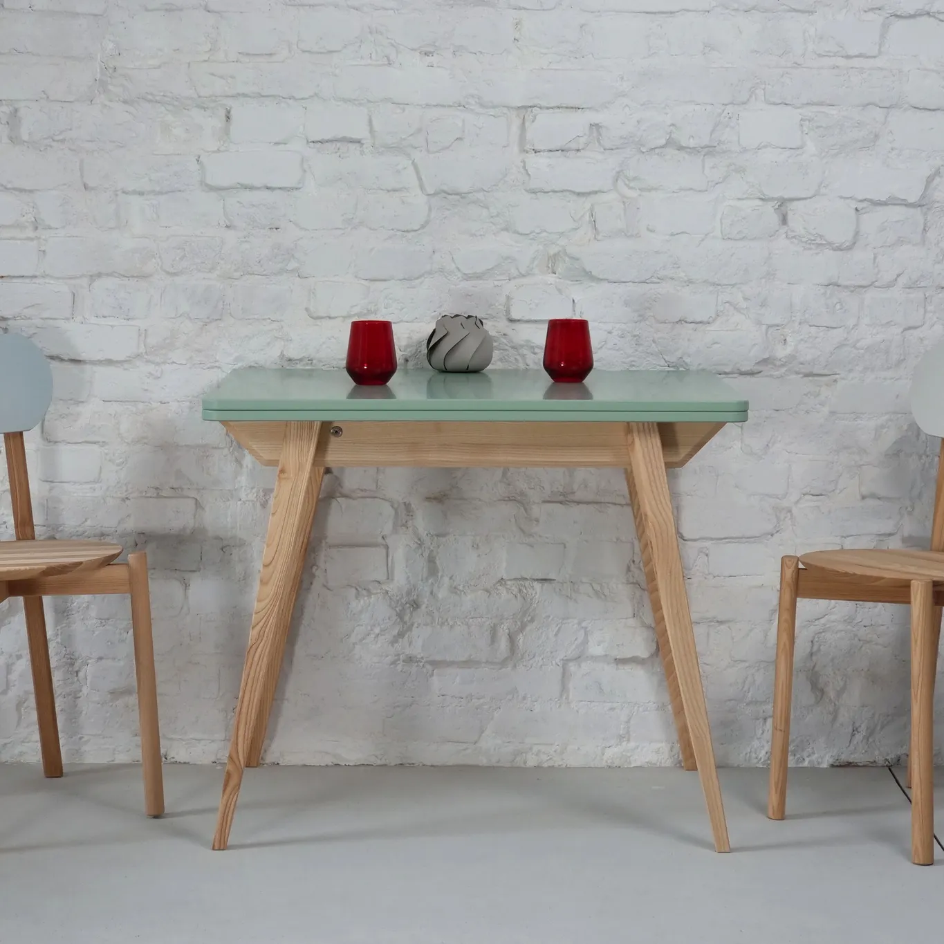 Stół rozkładany ENVELOPE 65x90-130cm szałwiowy orzech - NRAGABATE_E17_WAL