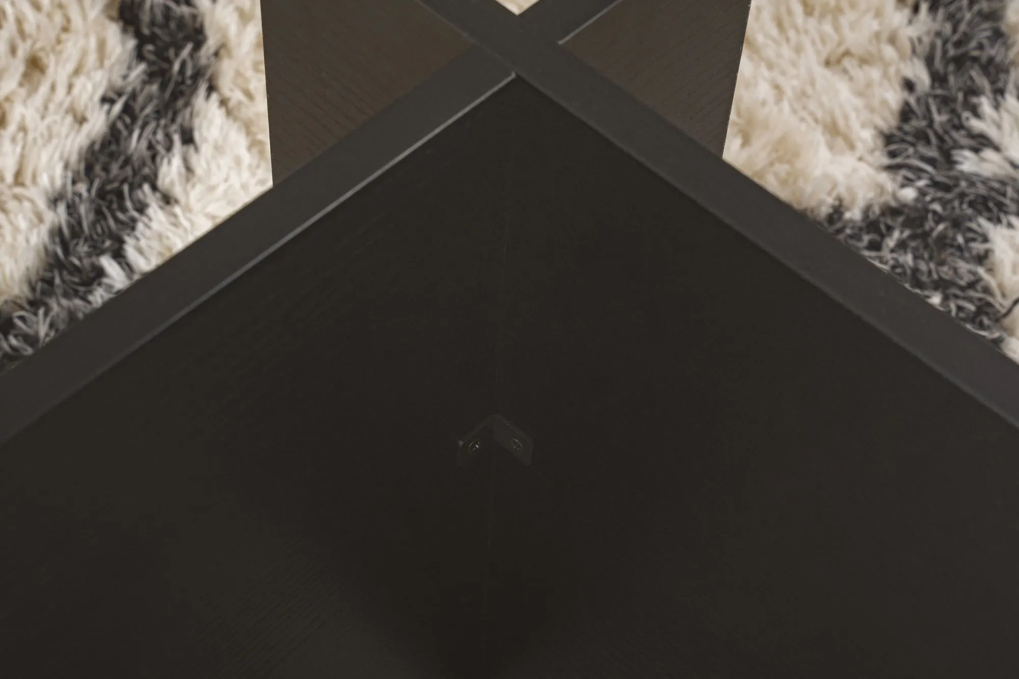 Stolik kawowy VETRINO 65x105 cm szkło hartowane czarny efekt drewna - ASI_353NRD1103