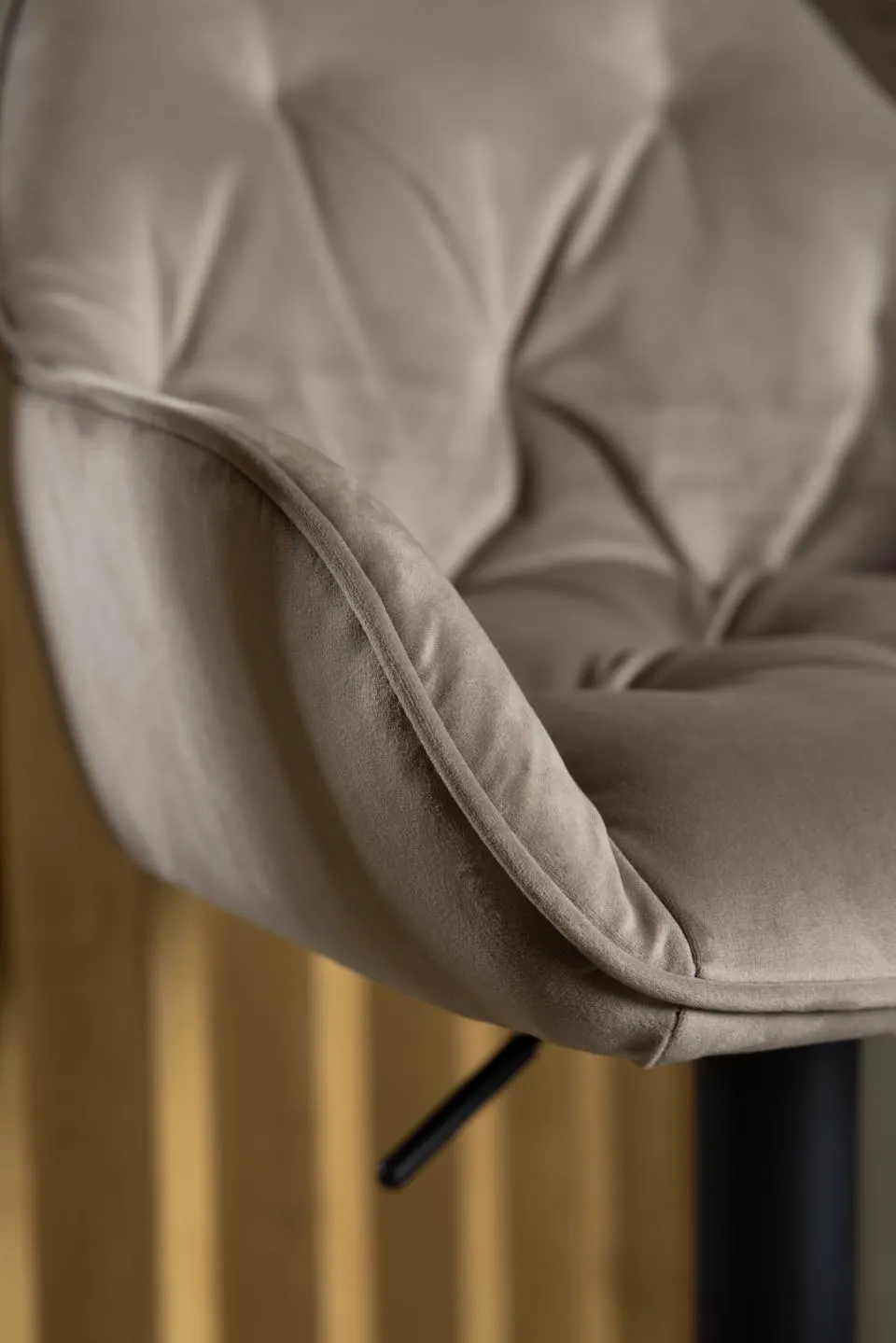 Hoker obrotowy - podnoszony KOBE Beżowy, Czarny - 0000103461