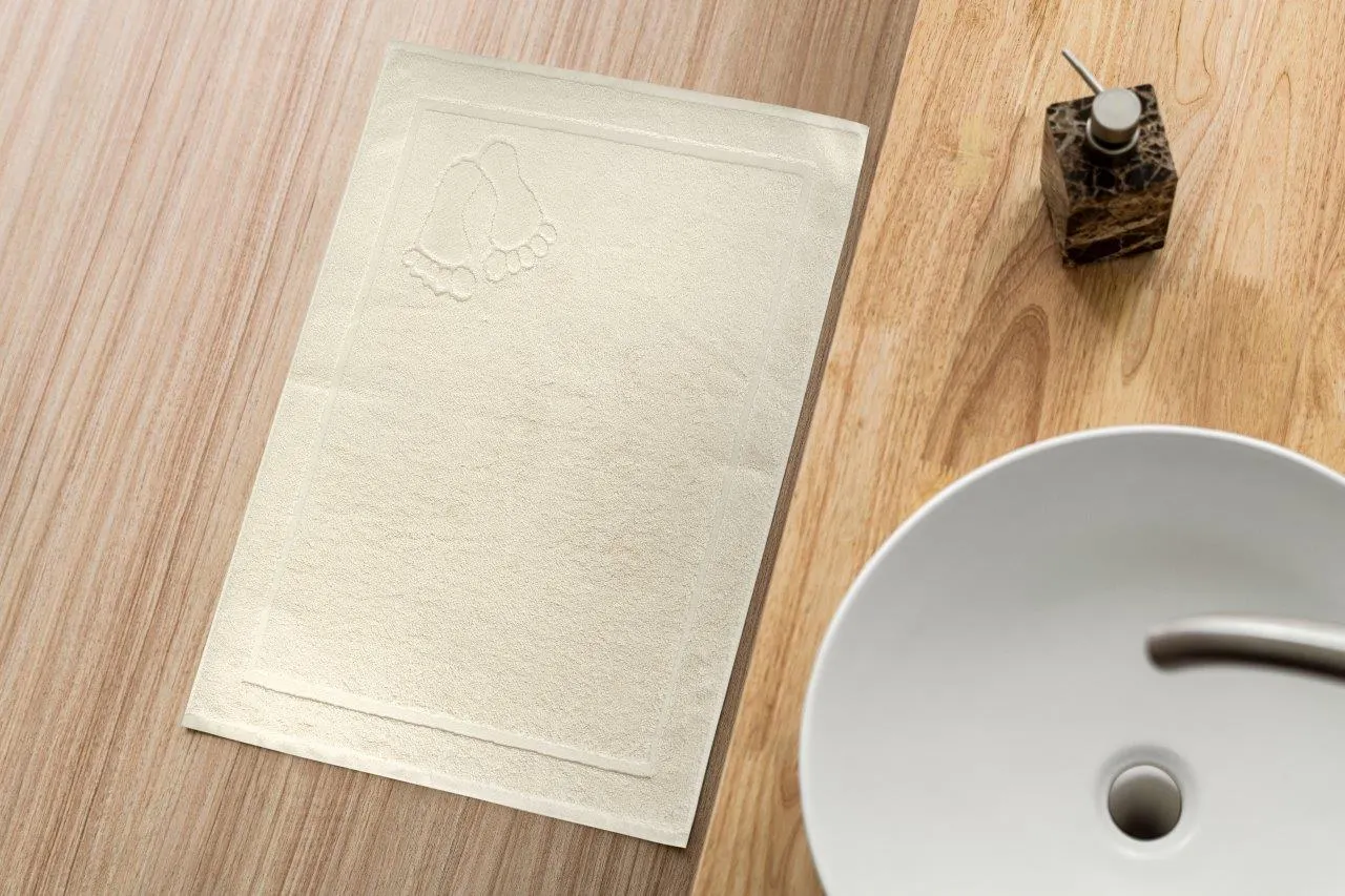 Dywanik łazienkowy STOPKI 50X70 frotte bawełna gramatura 650 kremowy - FARO_28498