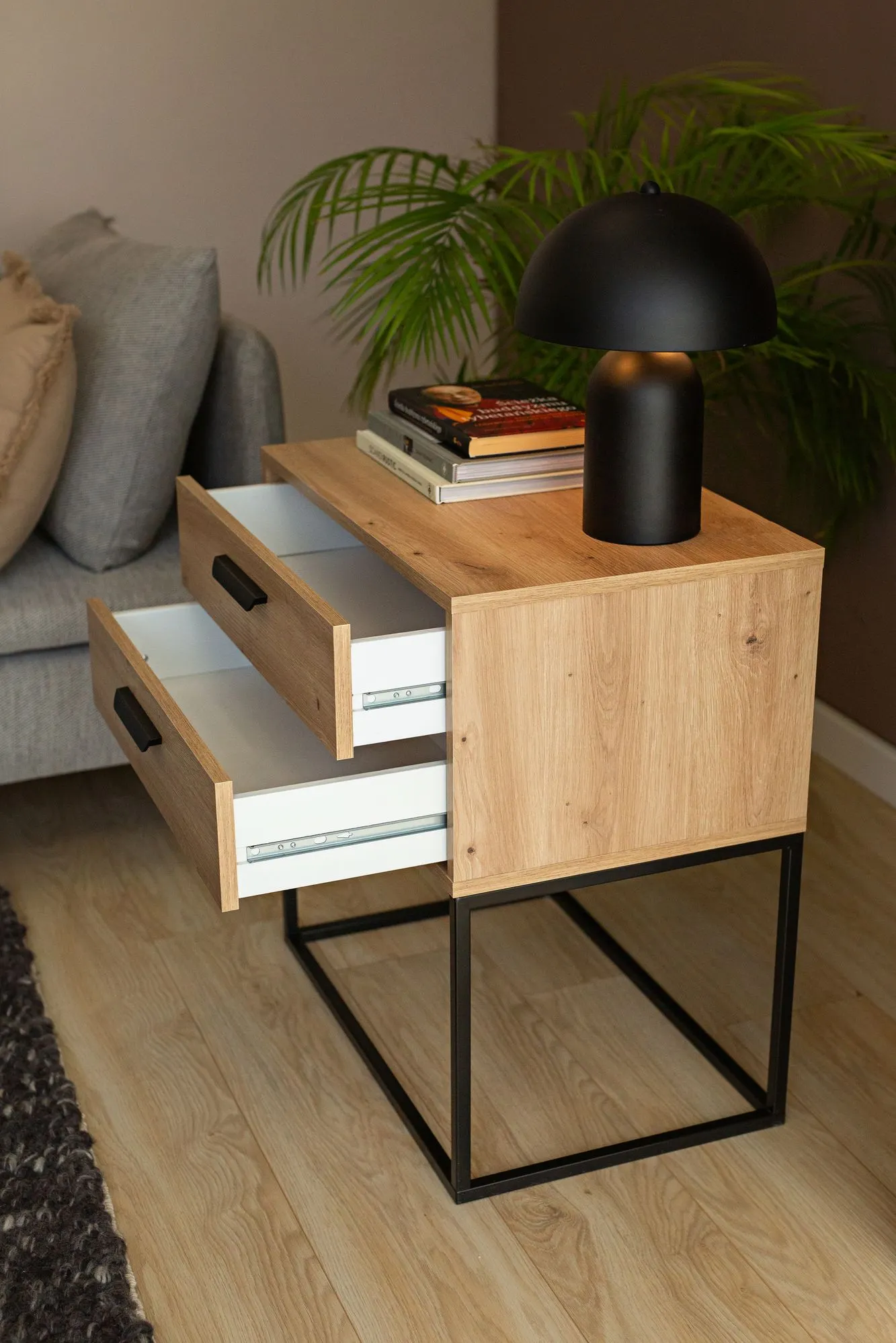 Szafka nocna z 2 szufladami na stelażu 60cm CADRO 6 z uchwytem dąb artisan - INT_5003332