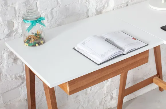 Biurko narożne z szufladą LUKA prawostronne 115x85 czerwony blat/nogi kolor dąb - RGB_CDLUK112_OAK_R