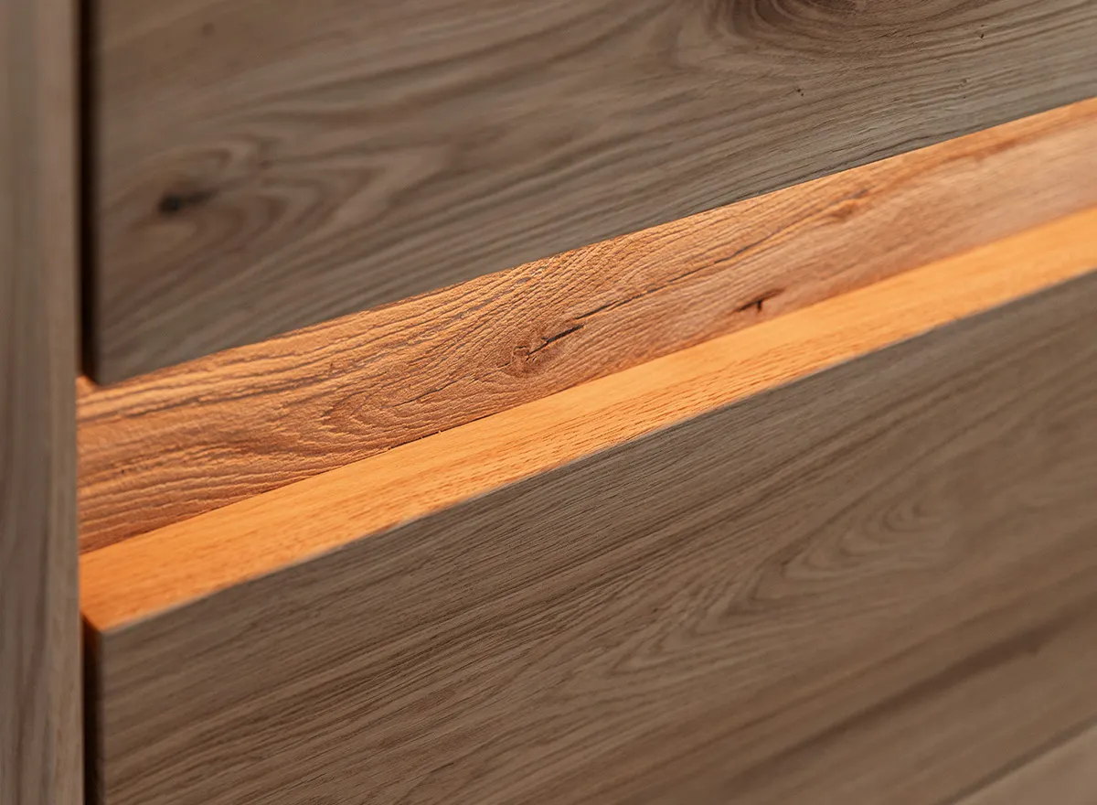 Witryna drewniana szklana DIVISIONE z oświetleniem lewa dąb olejowany - ZIDIV01L