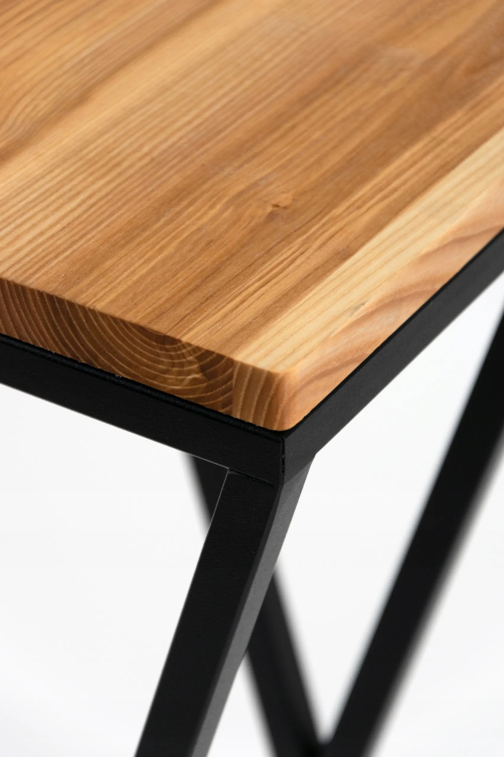 Kwietnik stojący VICHY M metal drewno olejowane czarny naturalny - LD_TZ000223