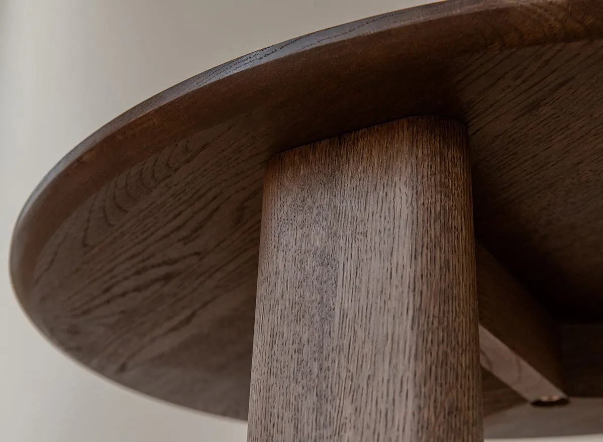 Stolik okrągły dębowy MONTI 71 cm - tabacco - PRHMON71T