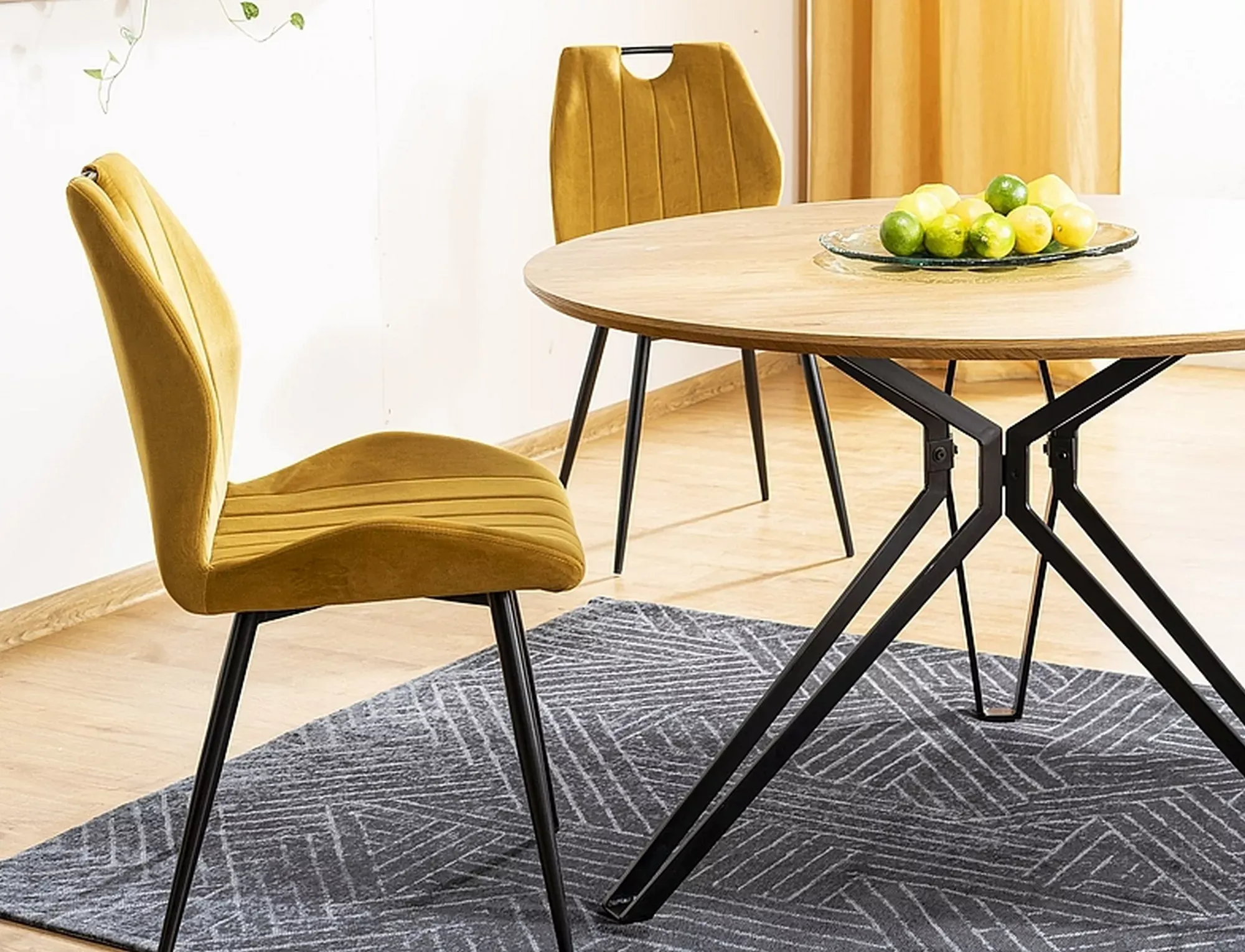 Krzesło tapicerowane ARCO VELVET Bluvel 68 curry czarny stelaż - ARCOVCCU