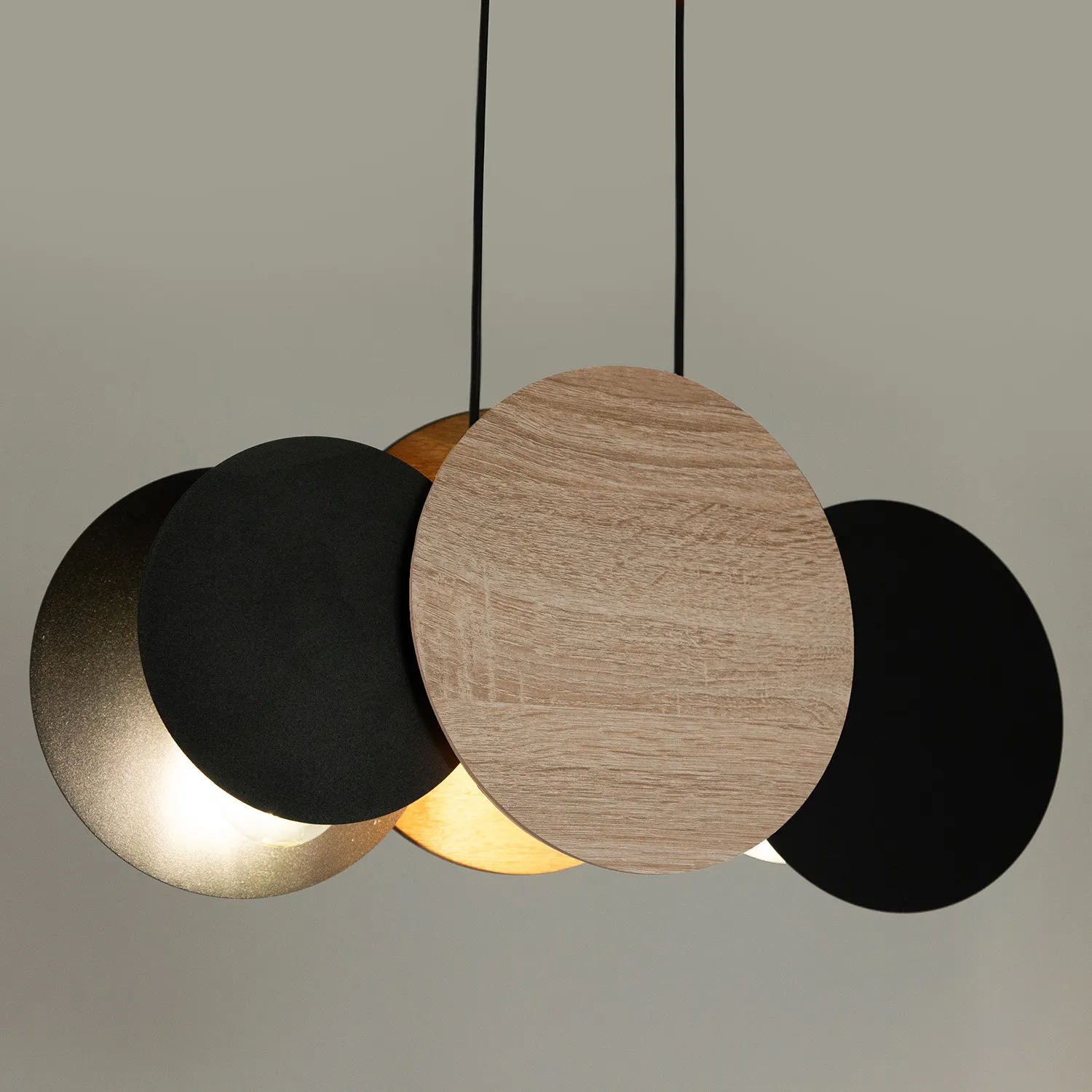 Lampa wisząca TOLA 3 czarna efekt drewna - SI_41093