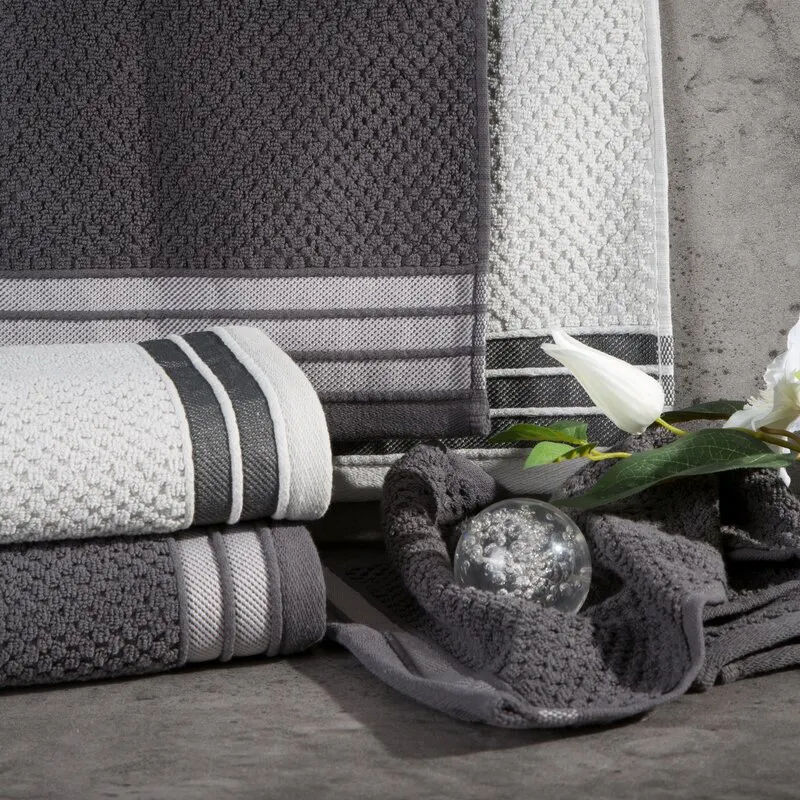 RĘCZNIK MADLEN (02) 30 X 50 CM KREMOWY - EU_454906