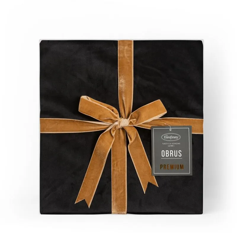 OBRUS VELVET 145 X 180 CM CZARNY - EU_421130