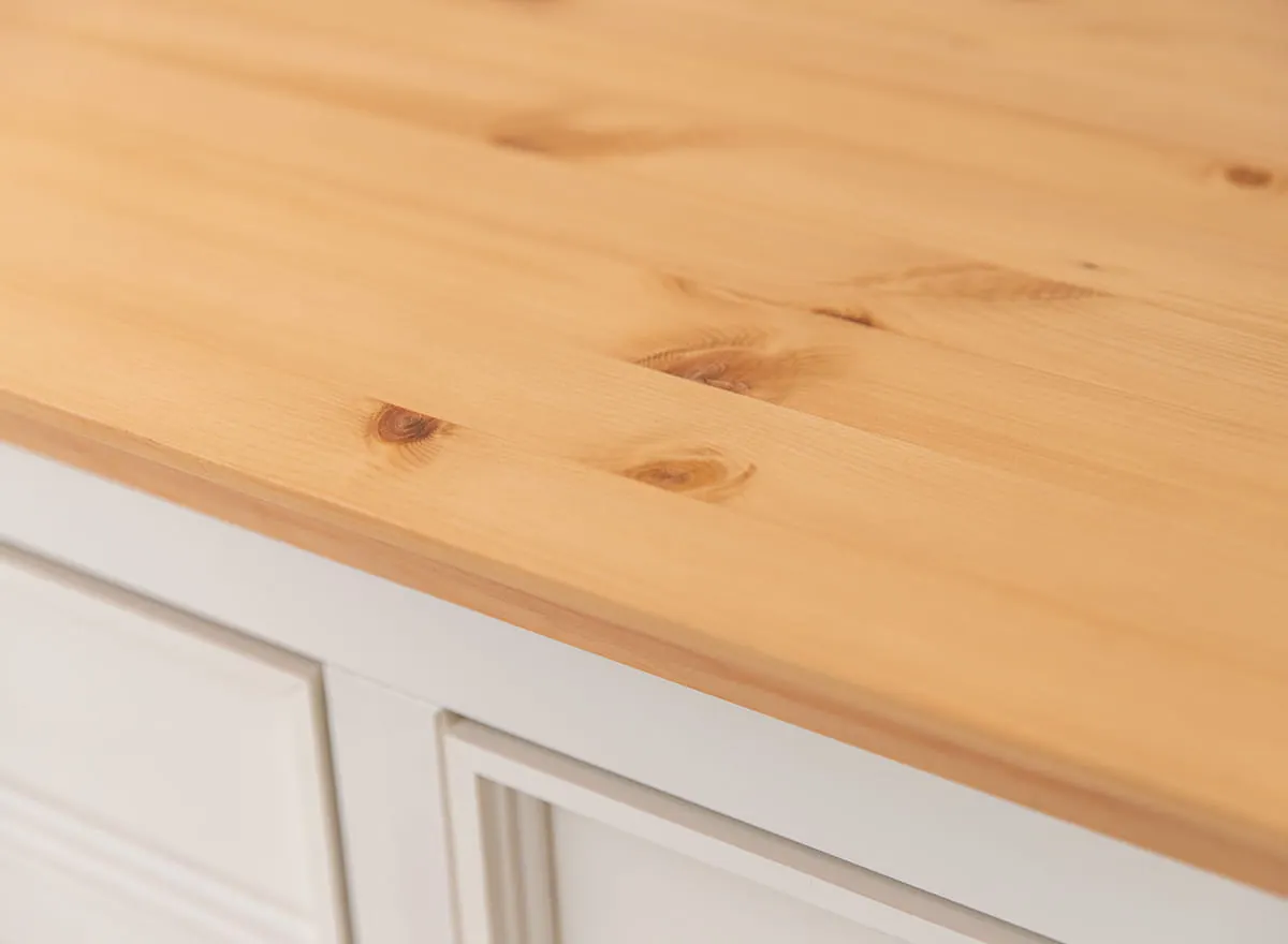 Komoda 3-drzwiowa z 3 szufladami BELLUNO ELEGANTE biała, naturalna sosna - PL002B/P