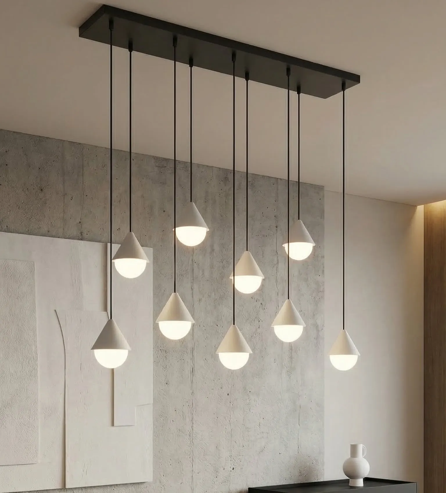 image lampa wisząca, kinkiety, lampa dekoracyjna, lampa sufitowa?, kolana?