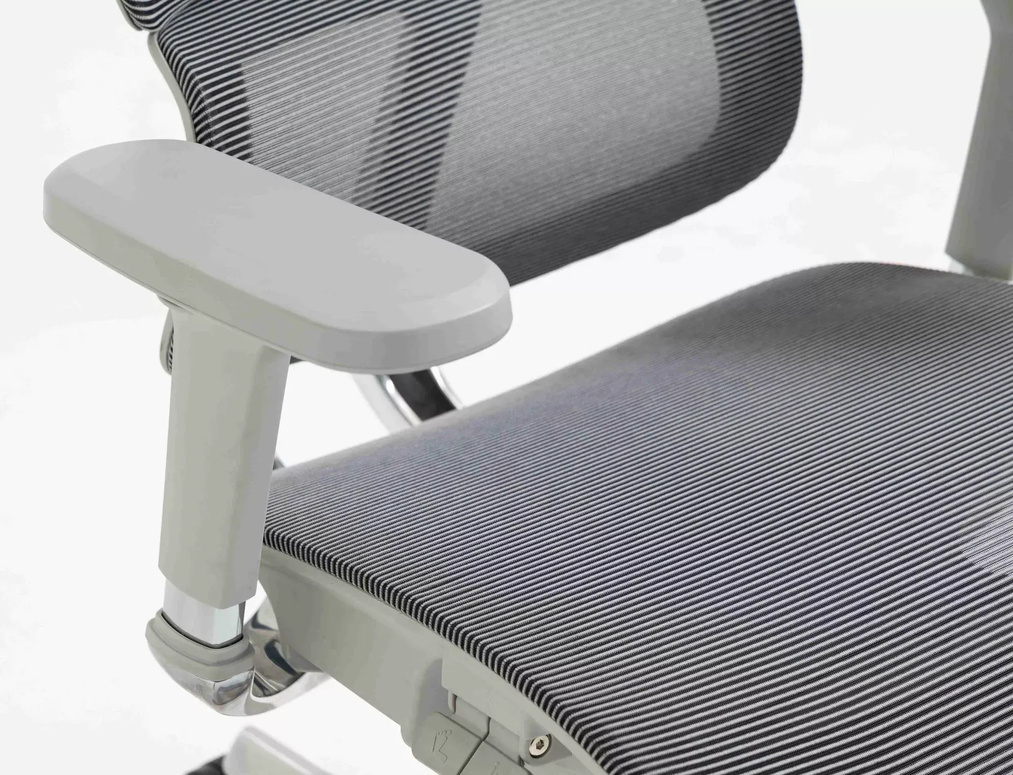 Fotel obrotowy biurowy WINNER LUX z zagłówkiem ergonomiczny szary - OBRWINNERLUXSZ