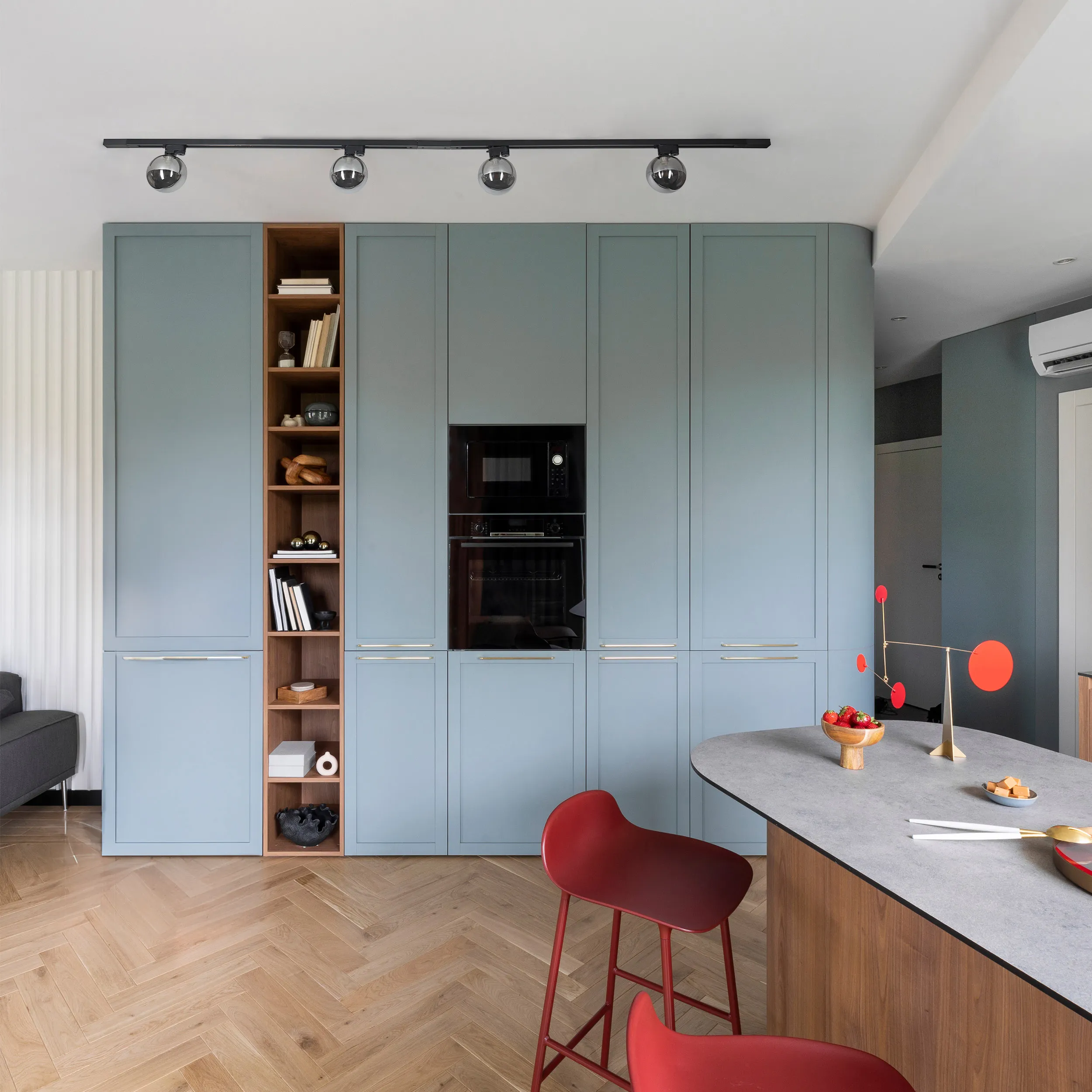 Lampa listwowa TRACER czarna z szarym okrągłym kloszem 17x12cm - TK_4922