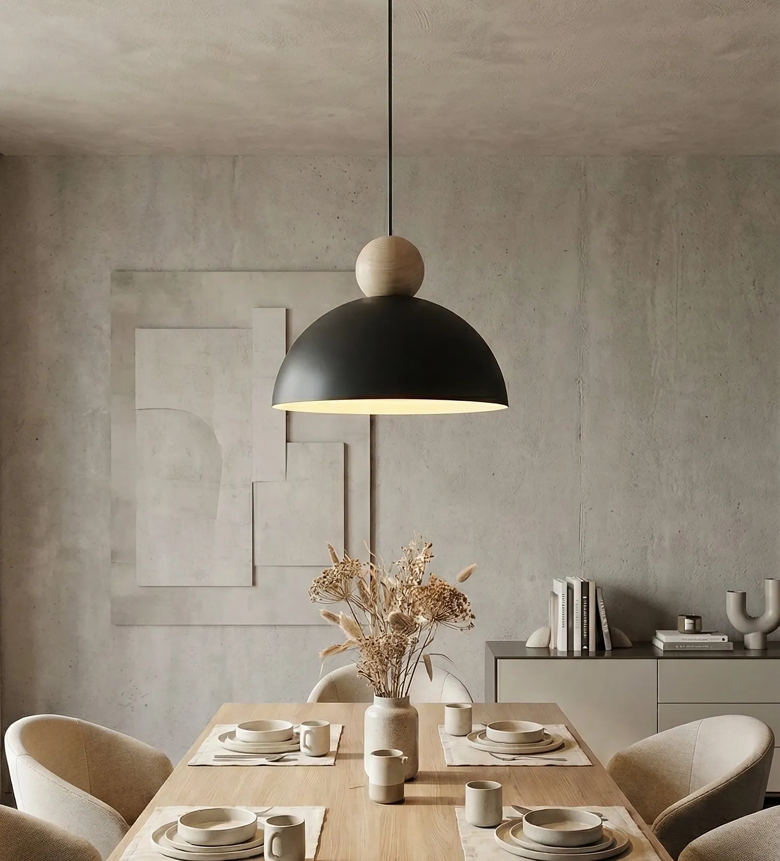 image lampa wisząca, półkula, czarna, drewniana oprawa, kuchnia/jadalnia