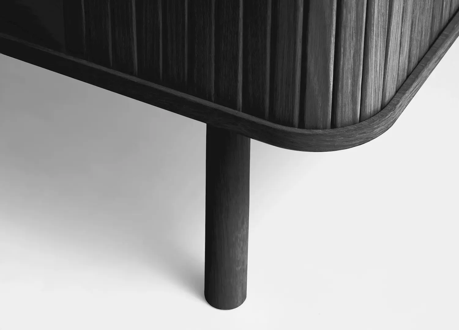 Szafka RTV CAVO 2-drzwiowa ryflowana 160 cm - czarna - UN_48964641