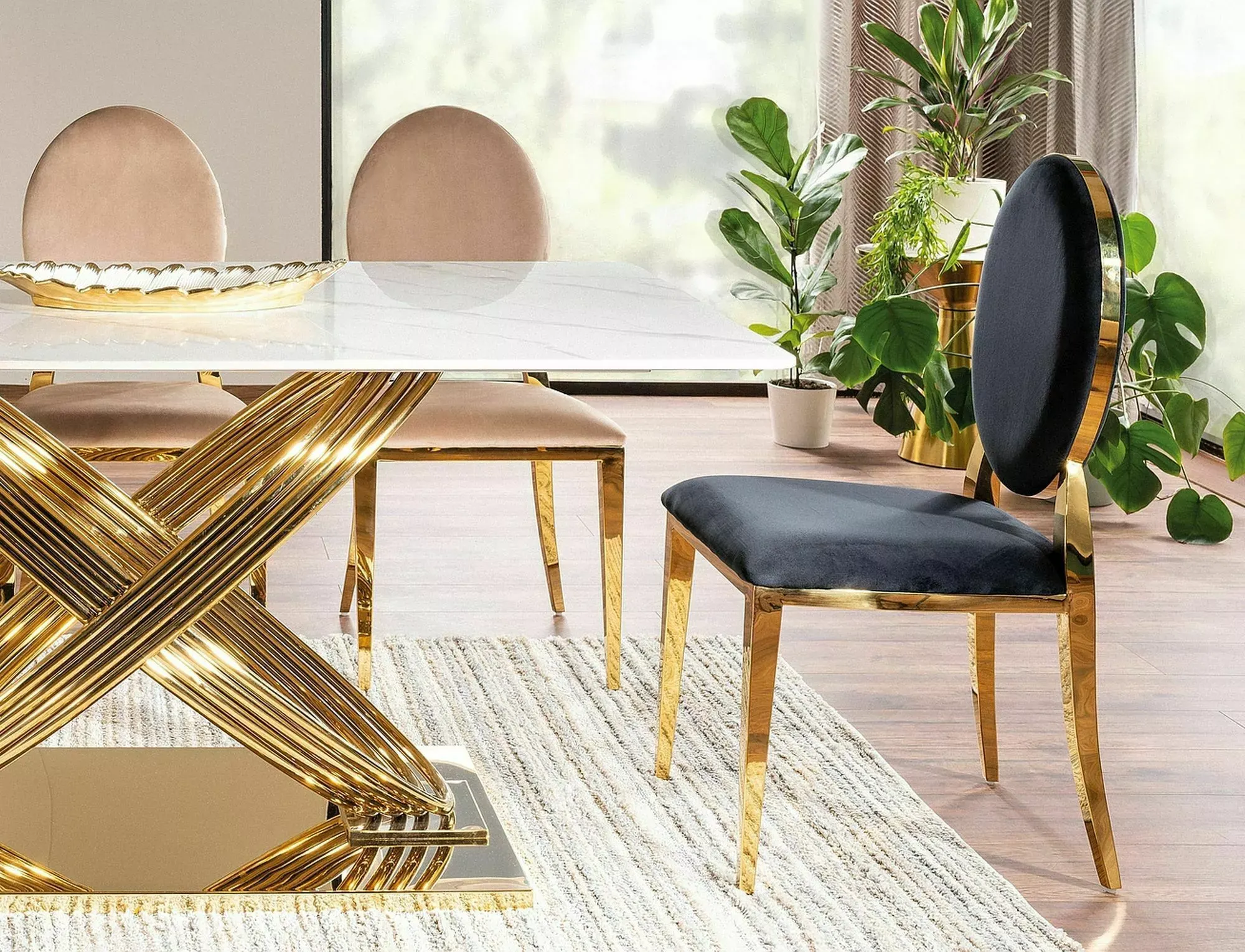 Krzesło KING VELVET Bluvel 19 czarne złoty stelaż - KINGVZLC