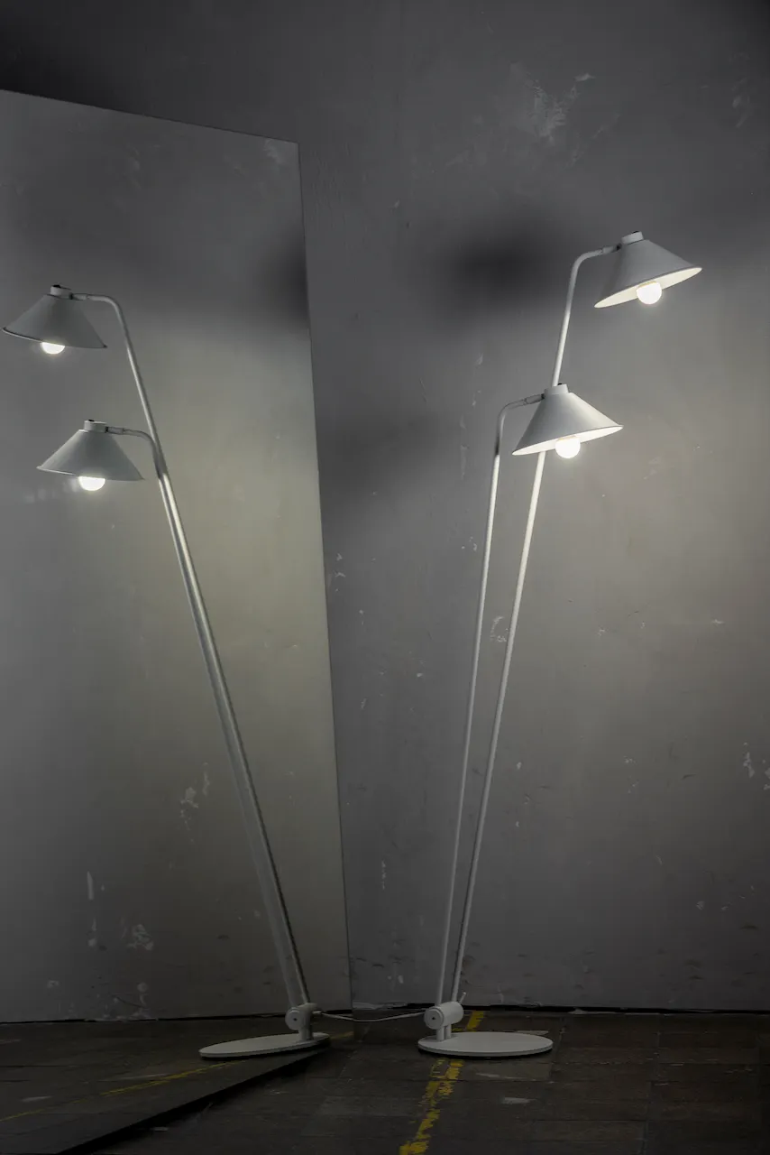 Lampa podłogowa Gabian biała z dwoma kloszami i regulacją - 7074