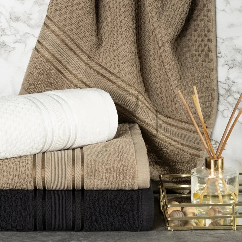 RĘCZNIK DAVOS (09) 70 X 140 CM CIEMNOFIOLETOWY - EU_463175