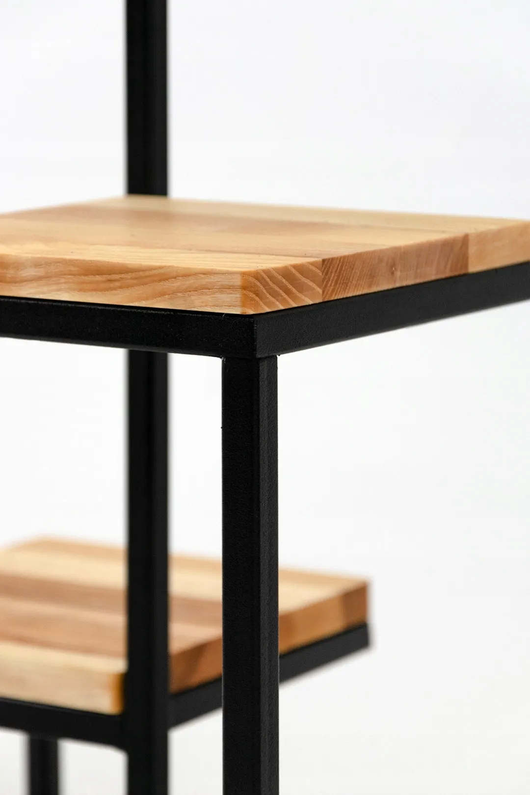 Kwietnik stojący 4-poziomowy LE MANS M metal drewno czarny naturalny - LD_TZ000047