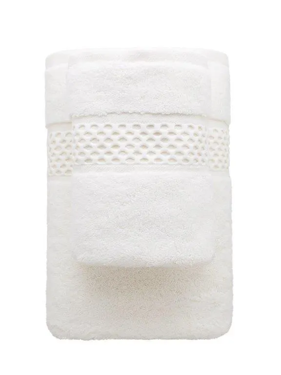 Ręcznik frotte RETE 50x90 bawełniana przędza dwupętelkowa SOFT TOUCH 24/2 gramatura 650 kremowy - FARO_24749