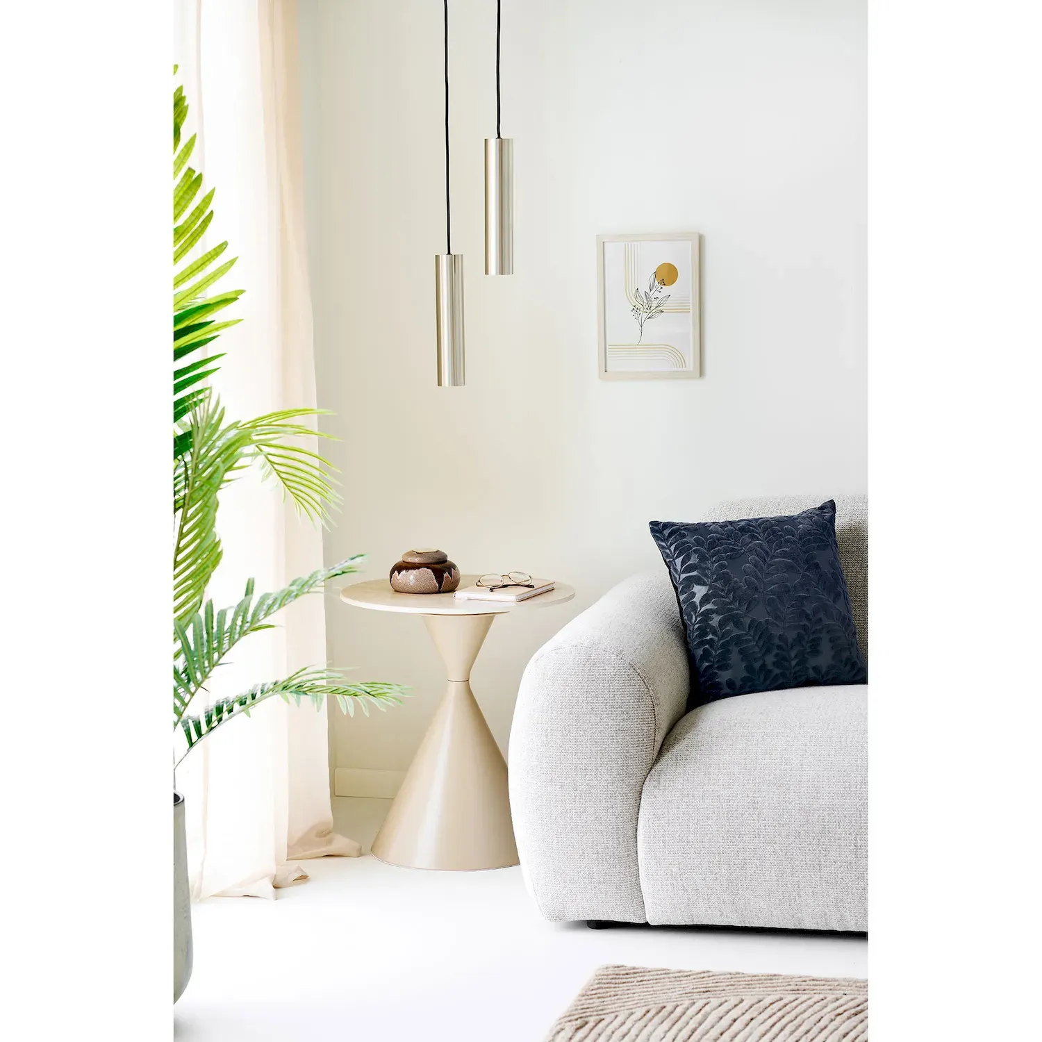 Stolik pomocniczy okrągły ANNECY 50cm ceramika stal trawertyn piaskowy
