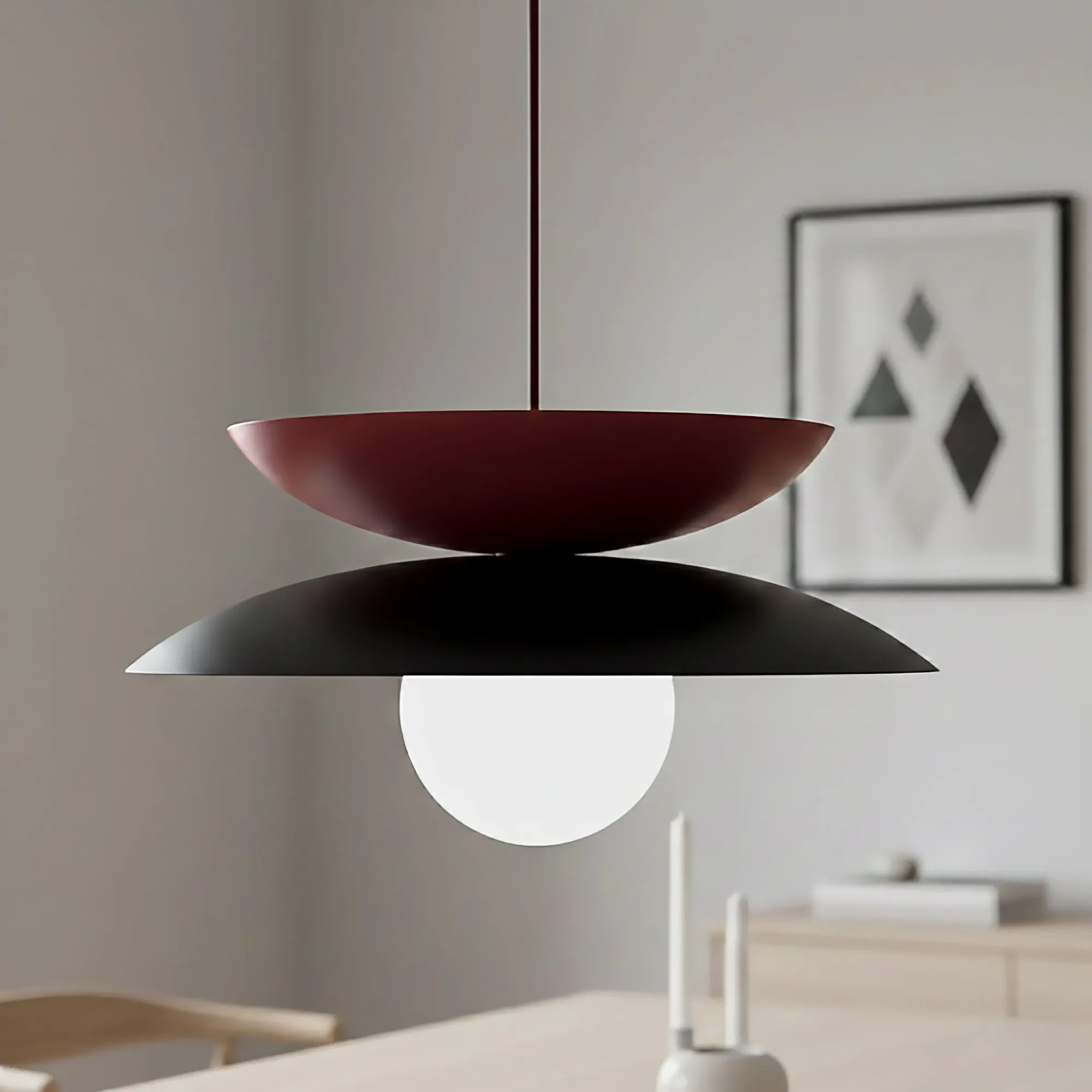 lampa wisząca, nowoczesny design, kolor czarny, kolor czerwony, kula