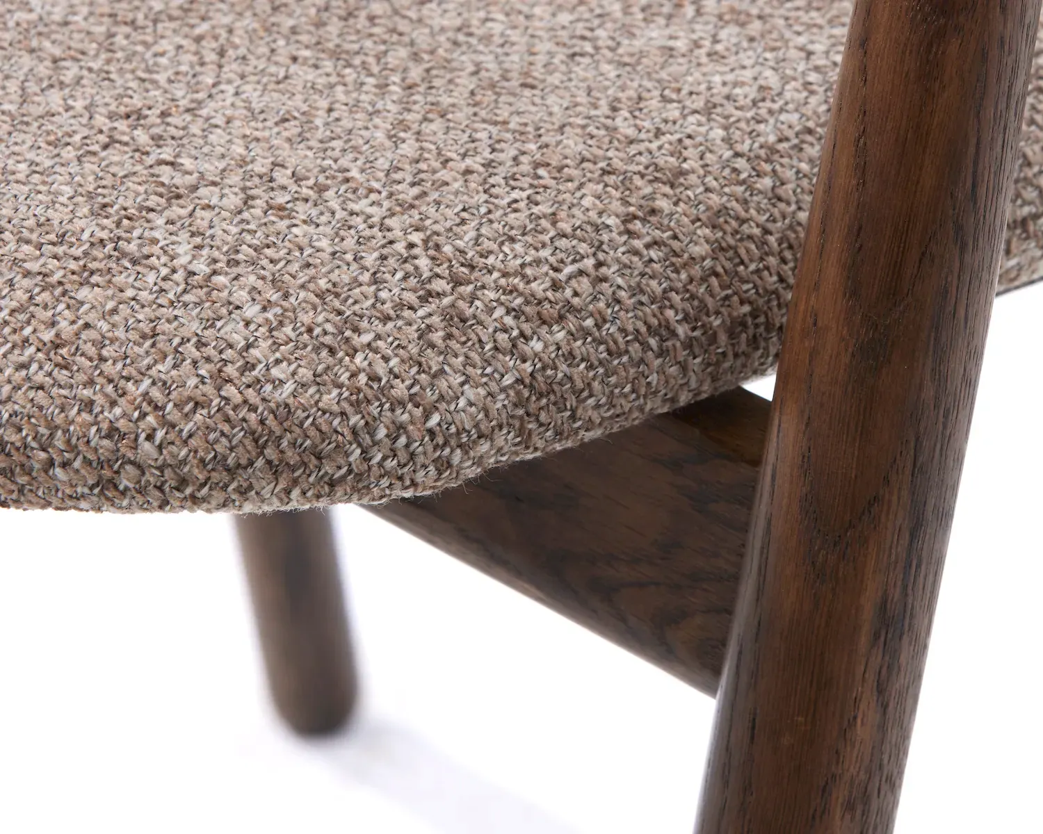 Krzesło drewniane okrągłe RELATE z podłokietnikami dąb wędzony/beżowy - UN_49560082