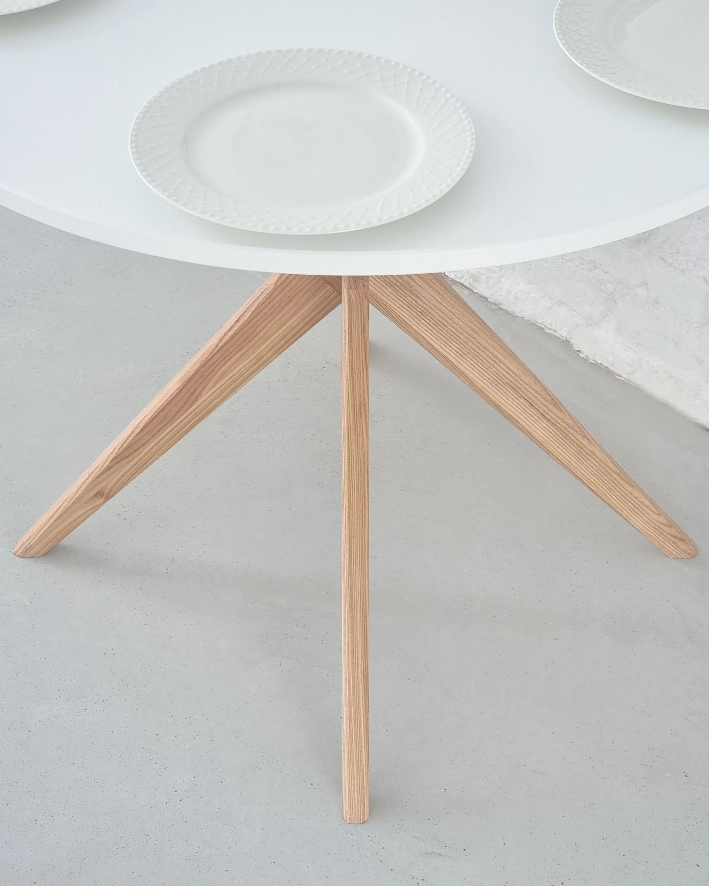 Stół półowalny JUBI Racetrack 80x80cm biały — zdjęcie 6