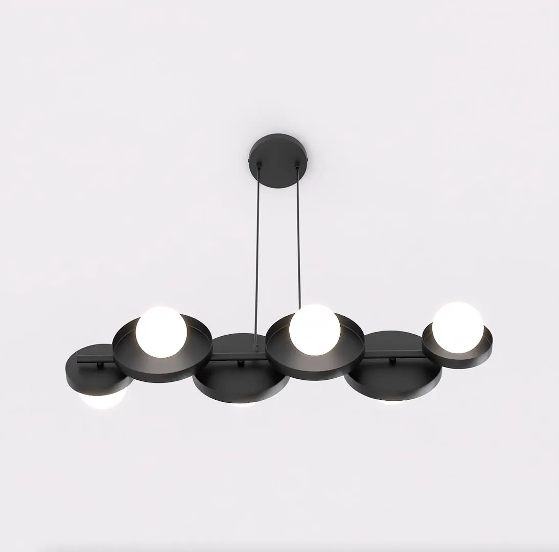 image lampa sufitowa, kula światła, czarna metalowa, wisząca lampa, minimalistyczna