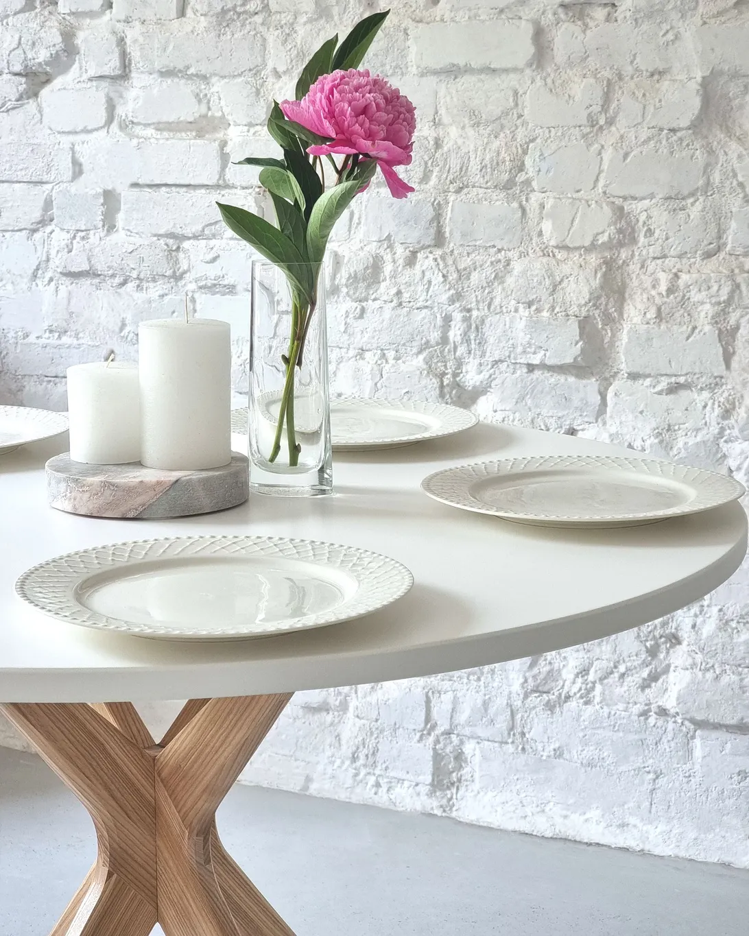 Stół okrągły JUBI BOLD 100cm biały naturalny — zdjęcie 5
